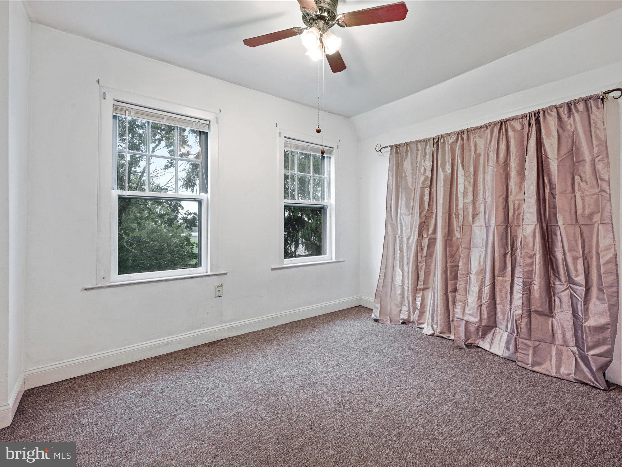 LEOLA - Residential