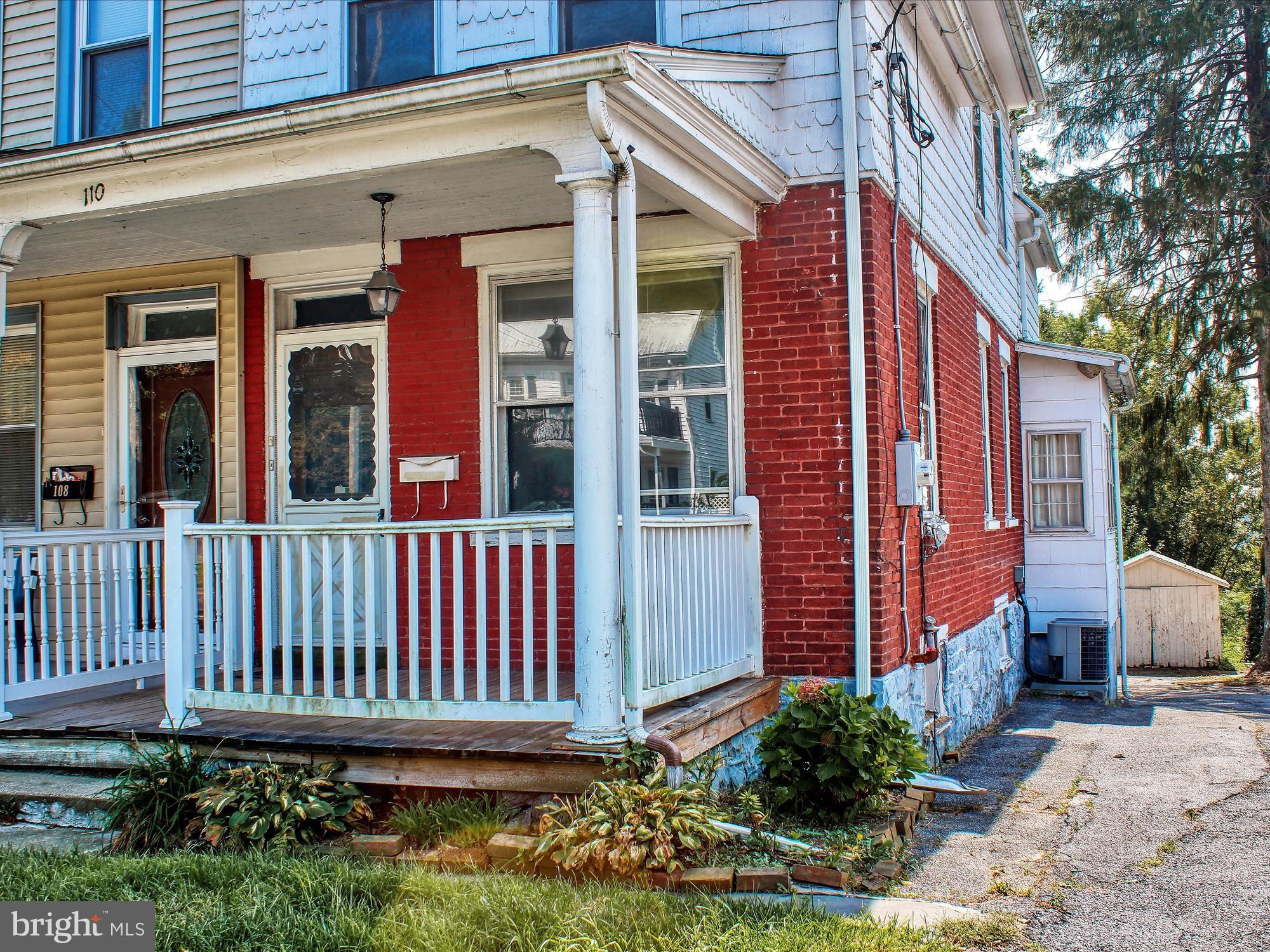 LEOLA - Residential