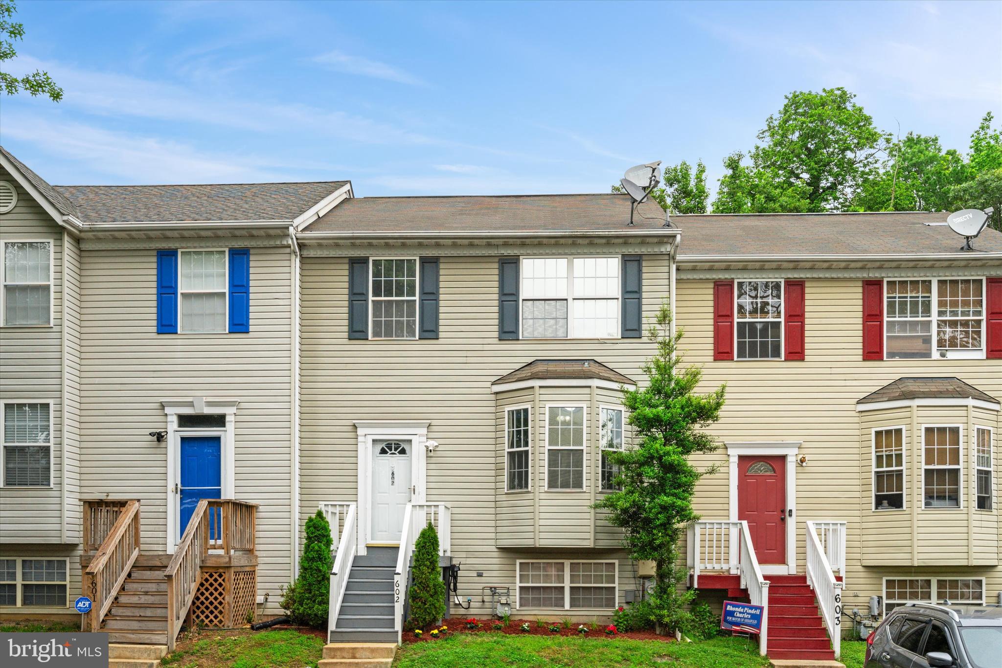OXFORD LANDING - Residential