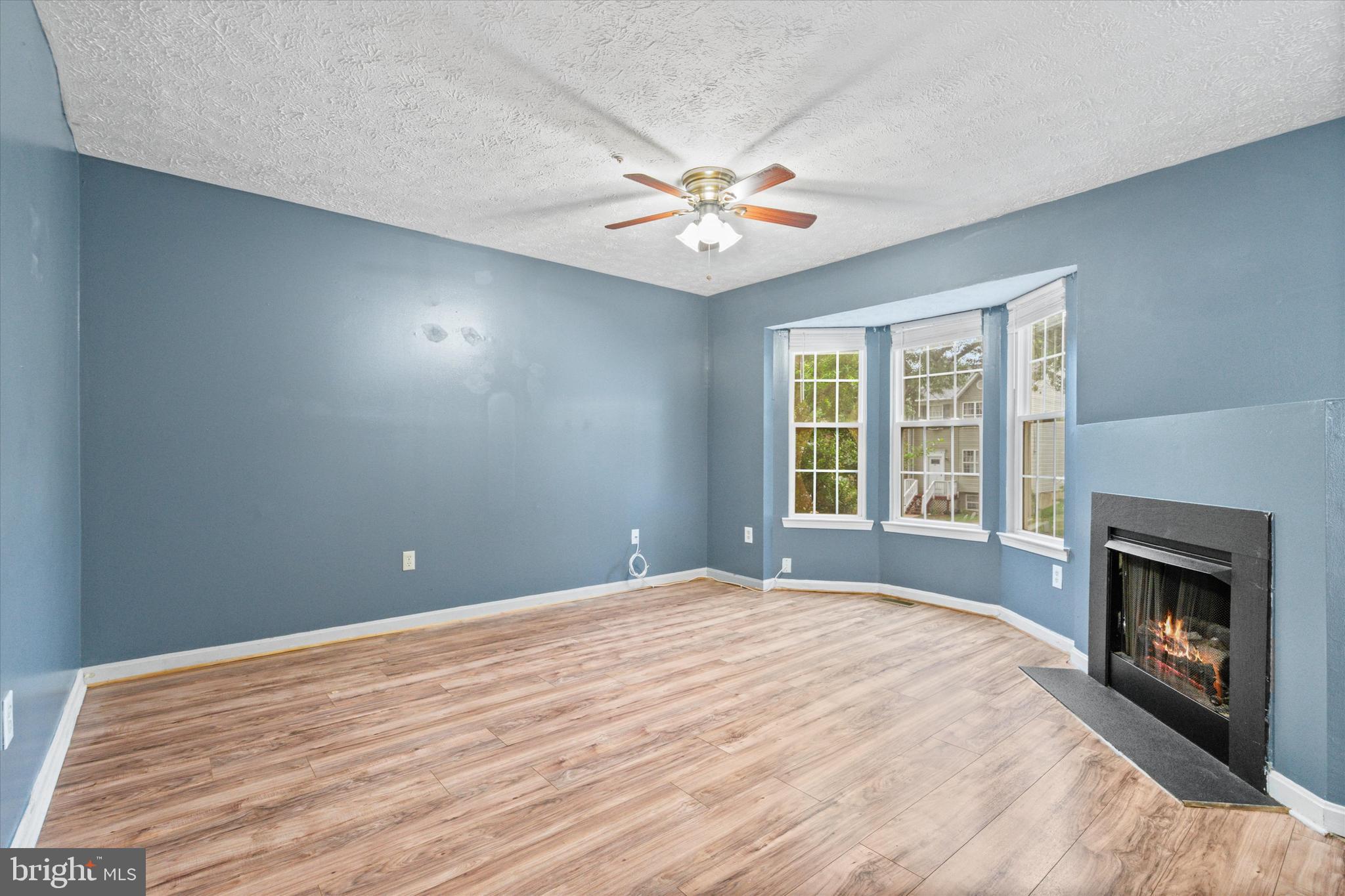 OXFORD LANDING - Residential