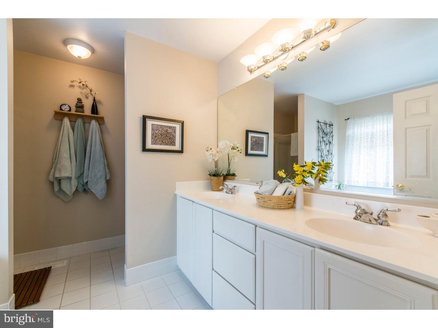 EAGLEVIEW - Residential