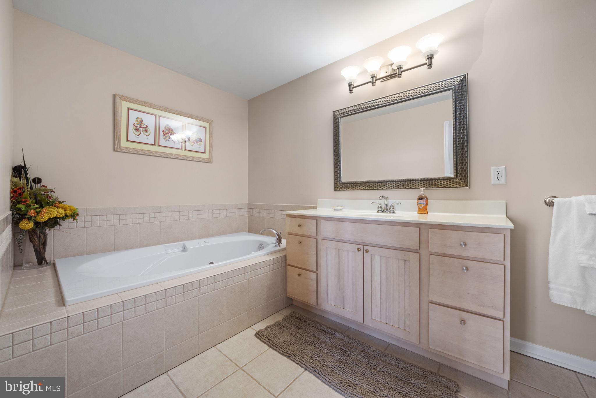 MILLERS ISLAND - Residential