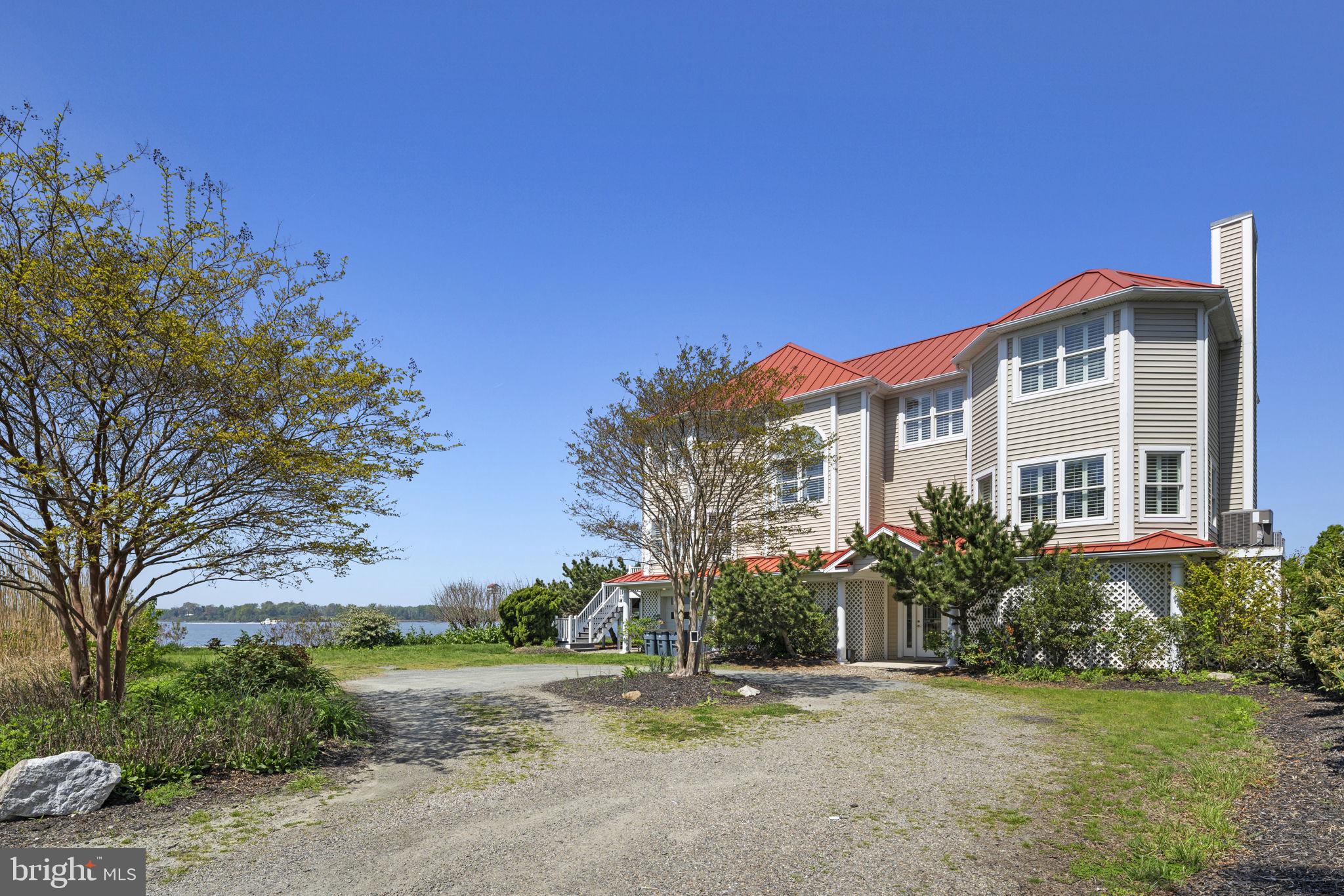 MILLERS ISLAND - Residential