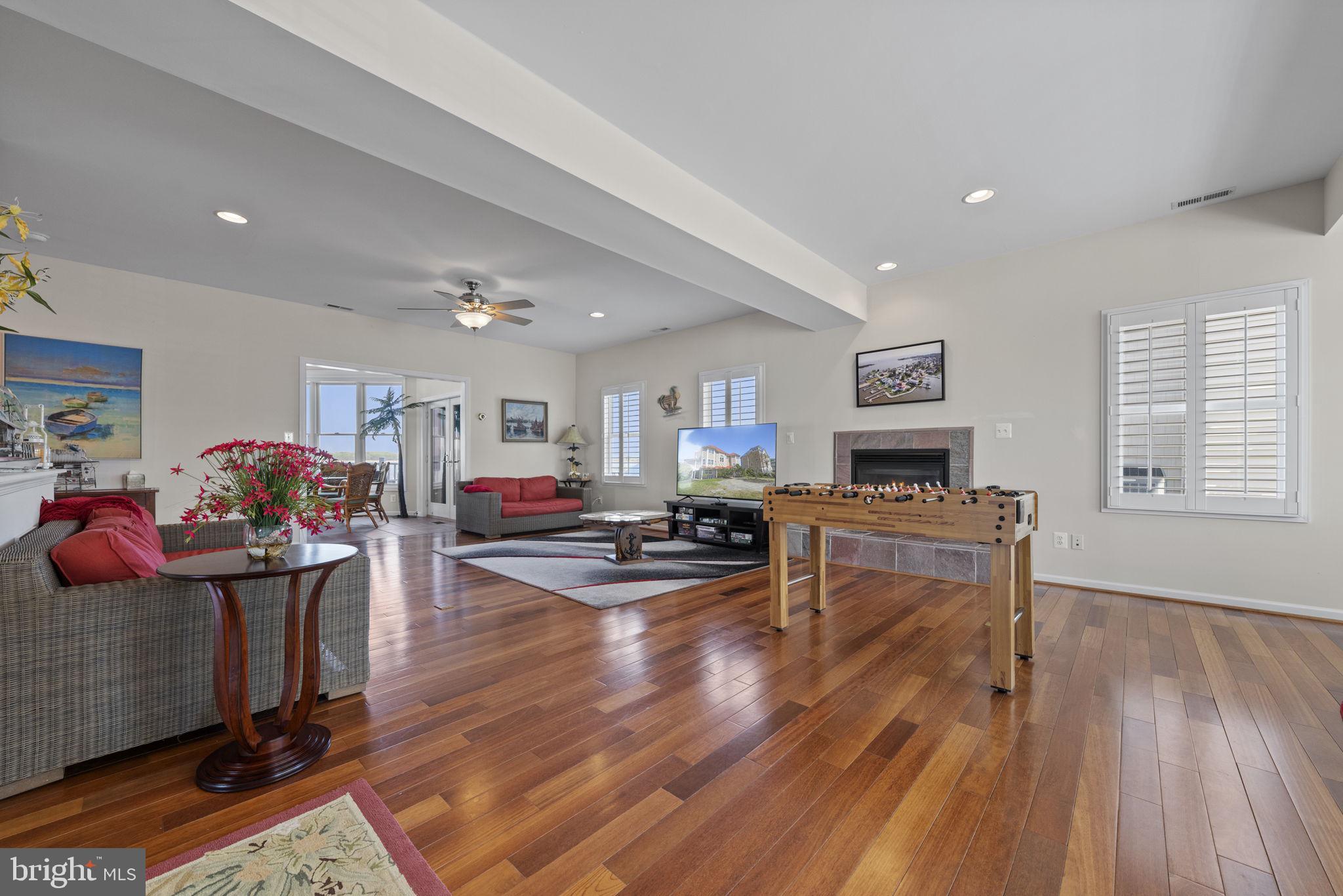 MILLERS ISLAND - Residential