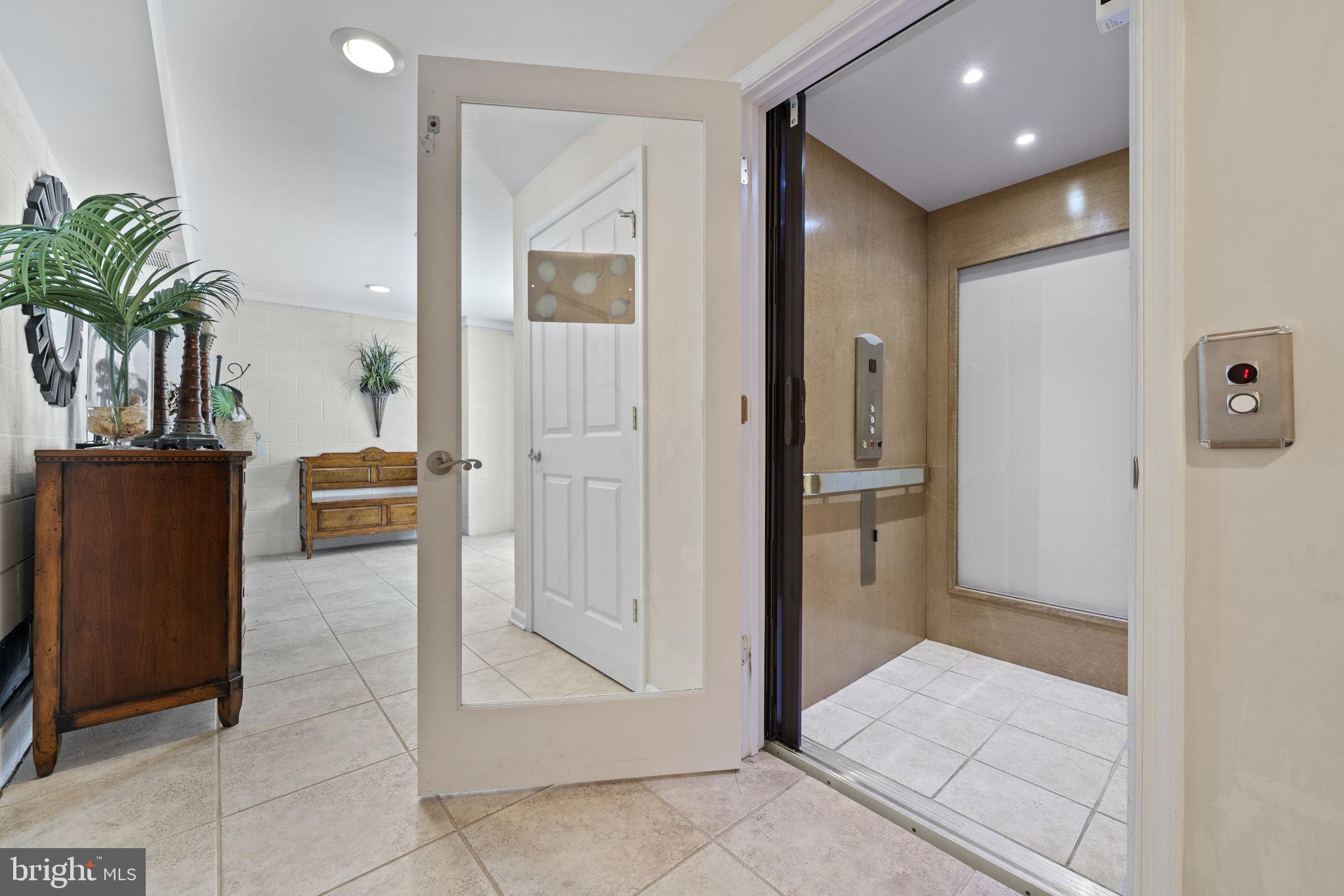 MILLERS ISLAND - Residential