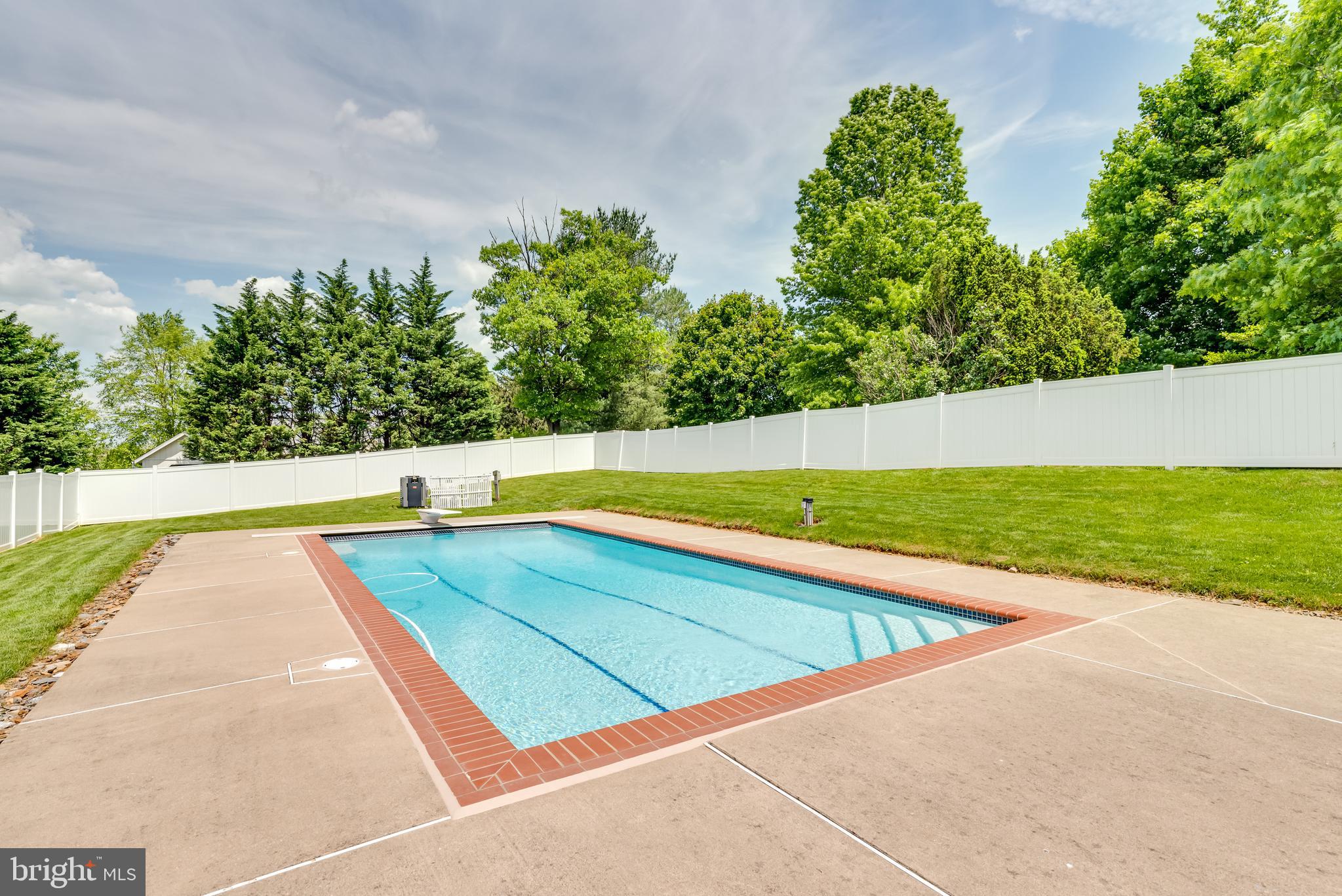 ROSEMONT ORCHARD - Residential