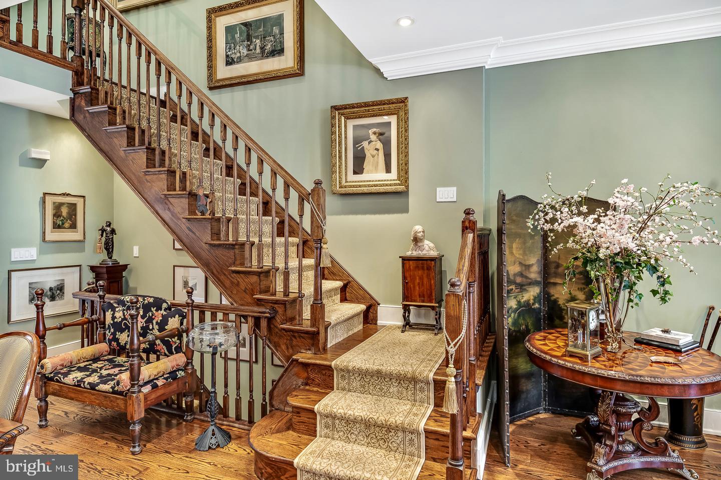 SOCIETY HILL - Residential