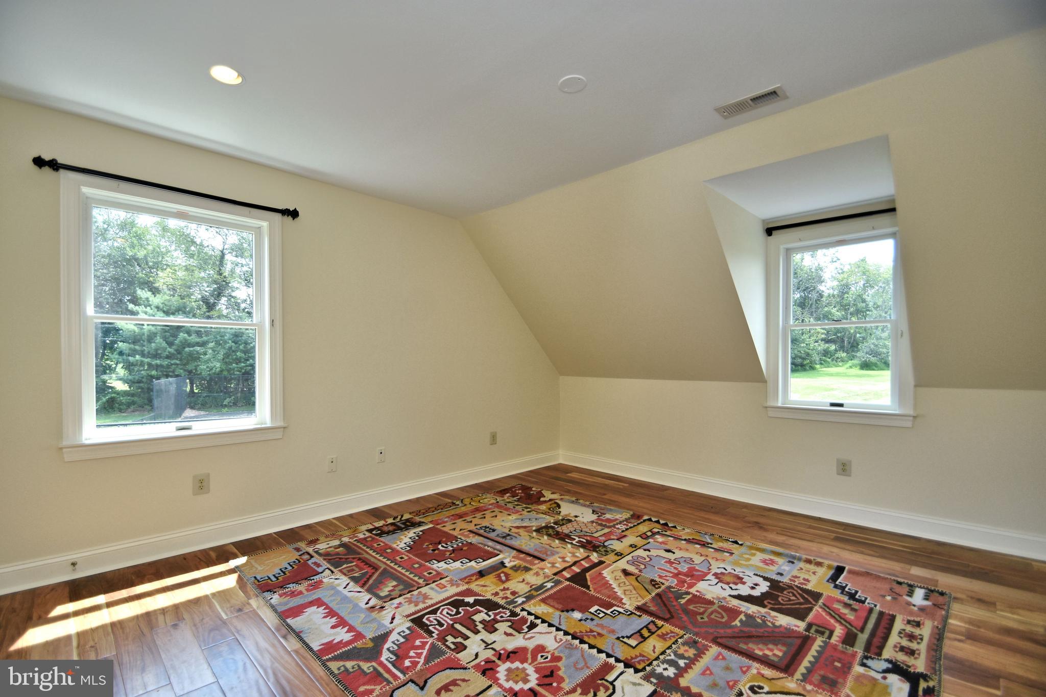 BOWMANS TOWER FARM - Residential