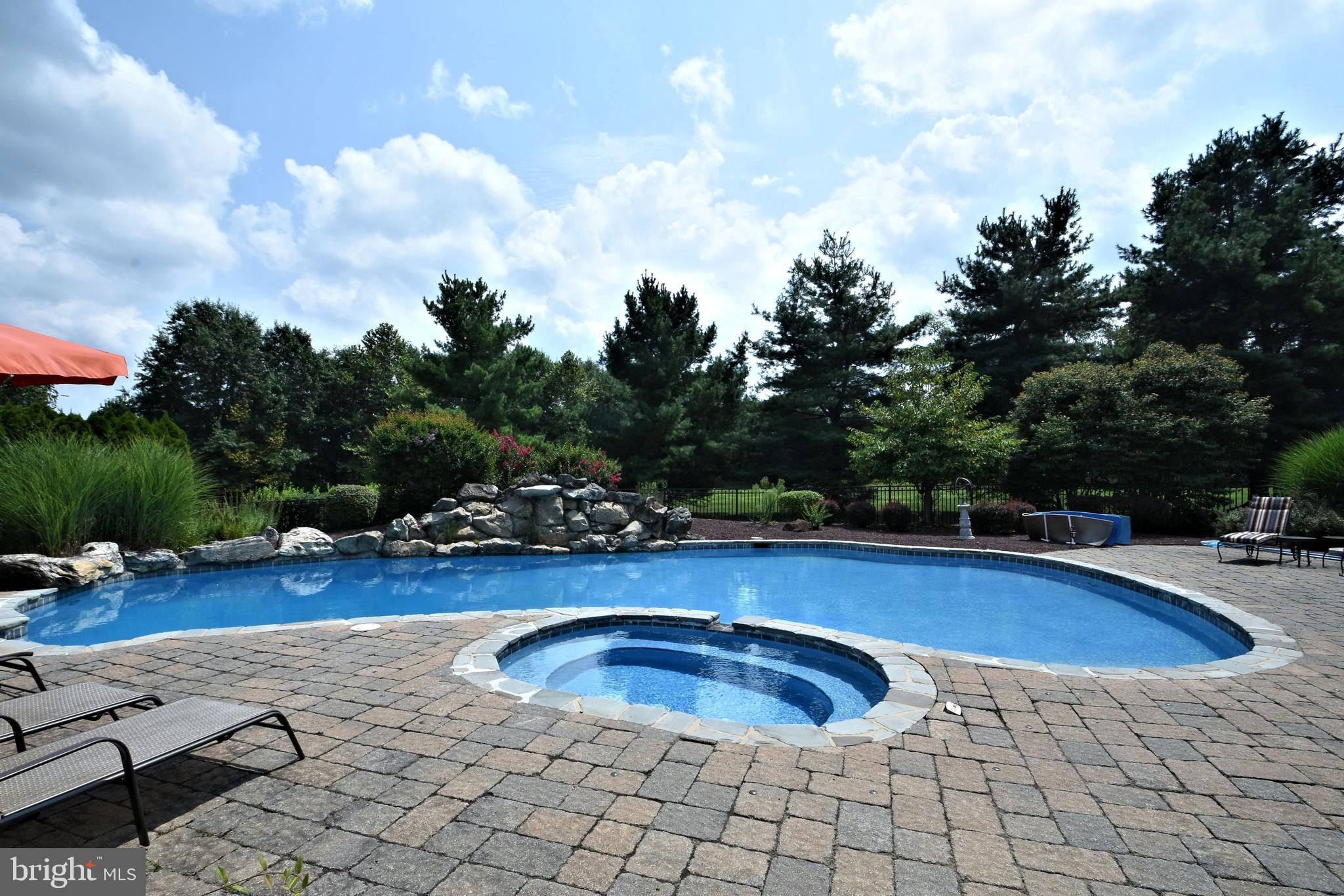 BOWMANS TOWER FARM - Residential