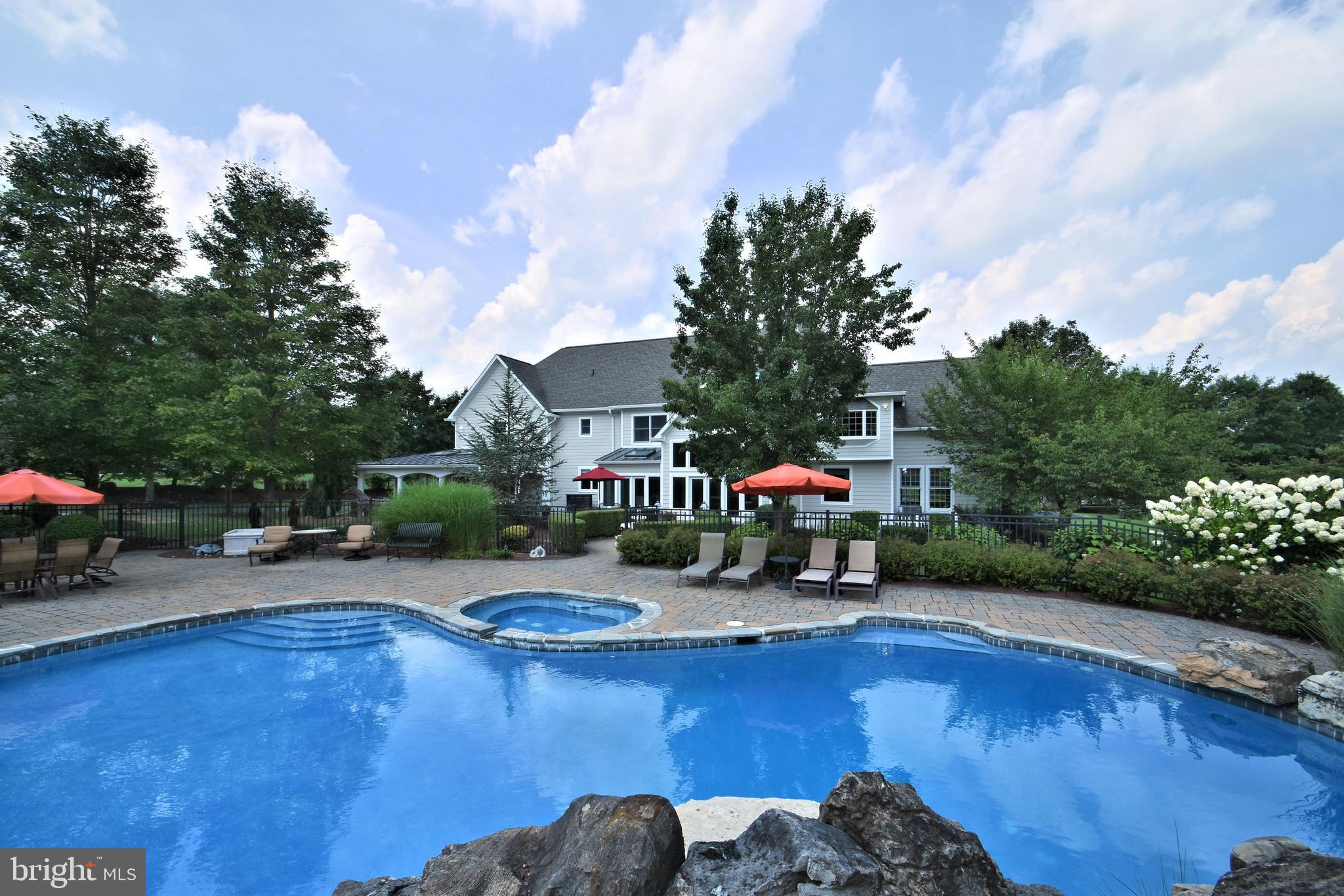 BOWMANS TOWER FARM - Residential