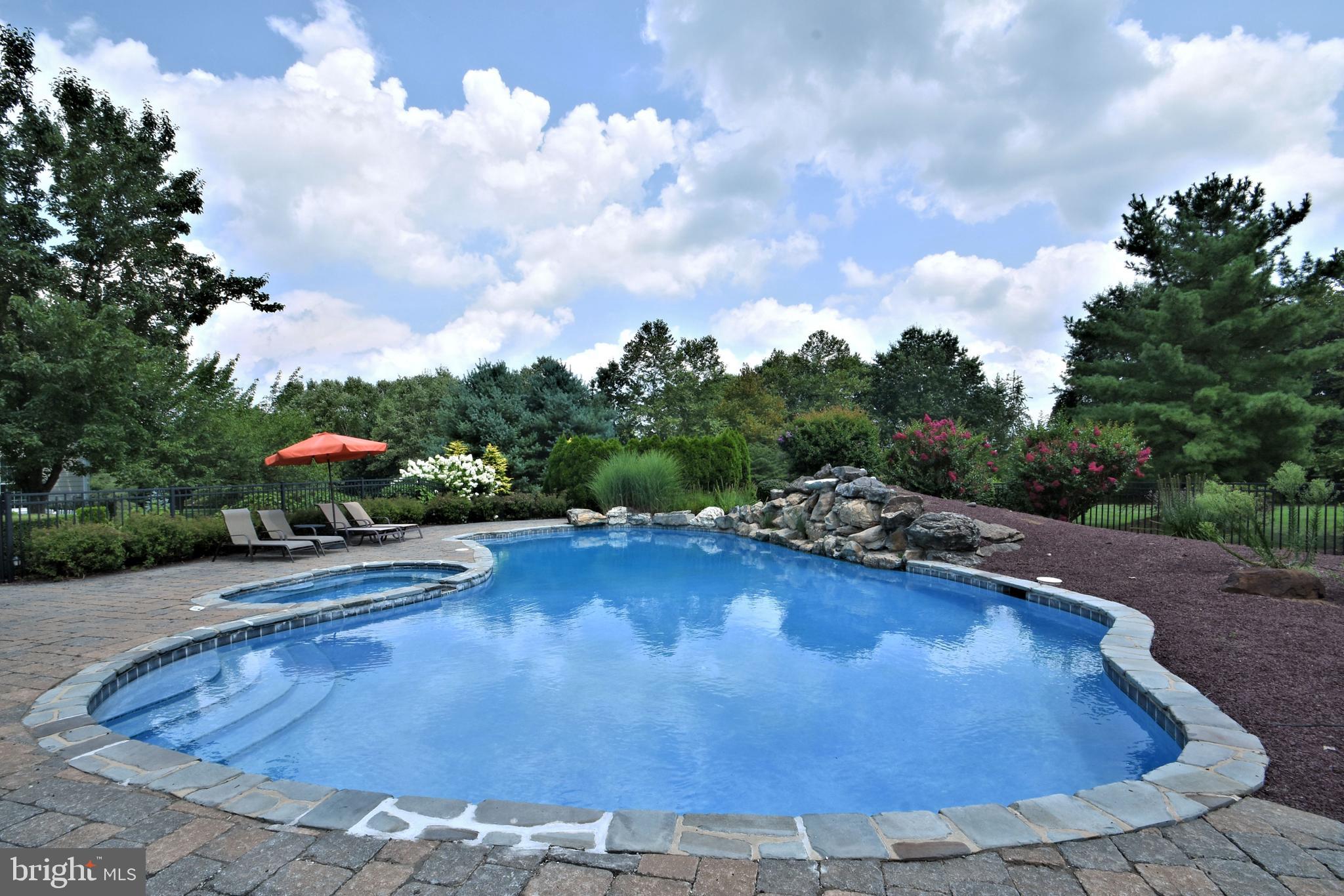 BOWMANS TOWER FARM - Residential