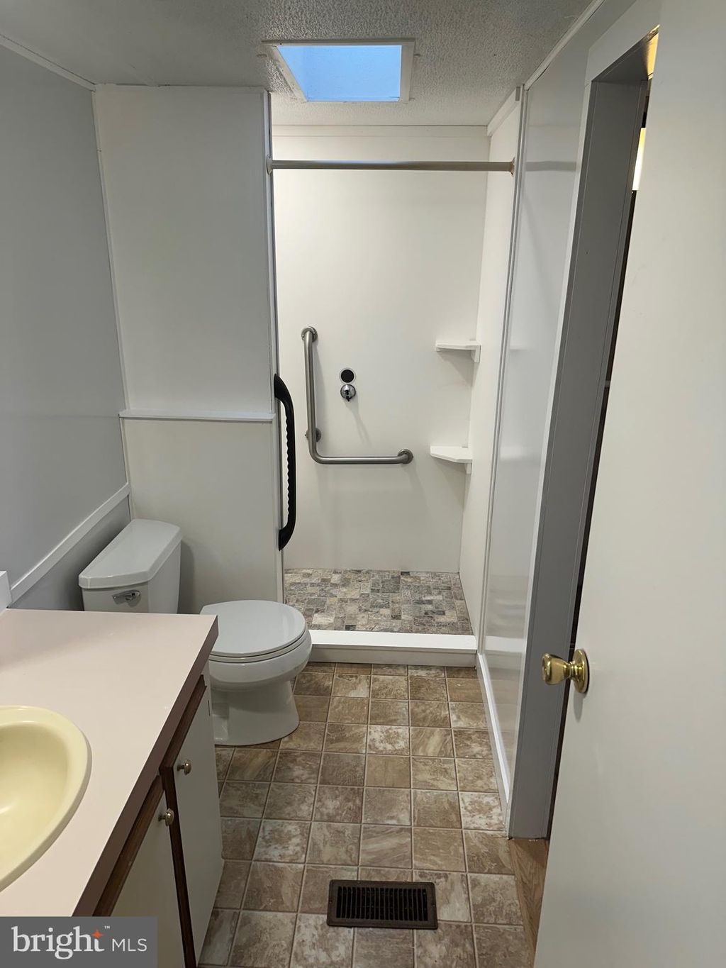listing image 30