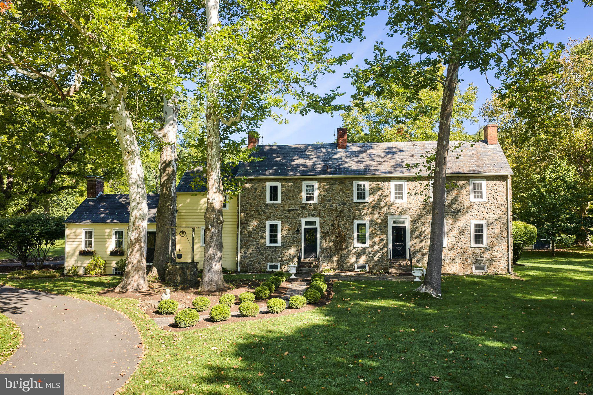 102 PINTAIL POINT