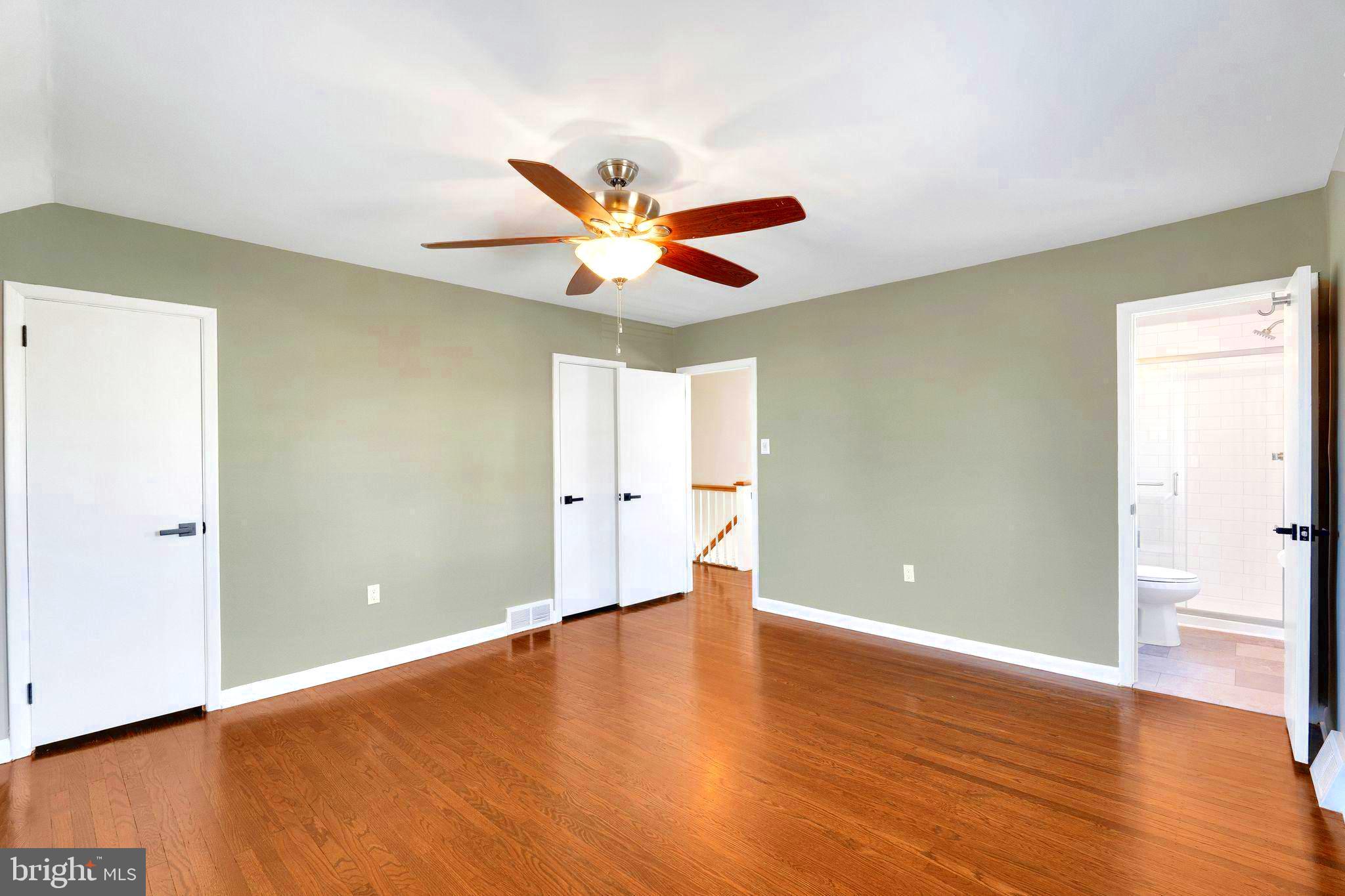 WILLOW GROVE - Residential