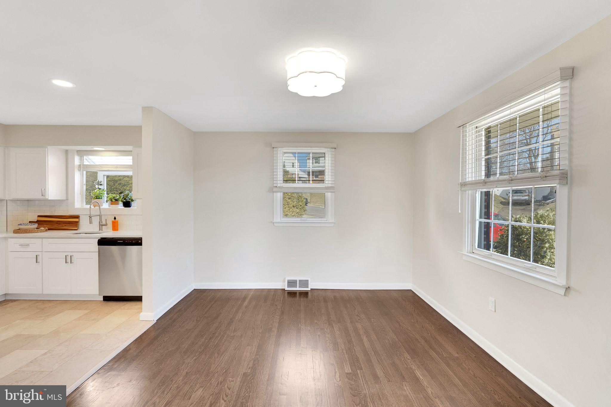 WILLOW GROVE - Residential