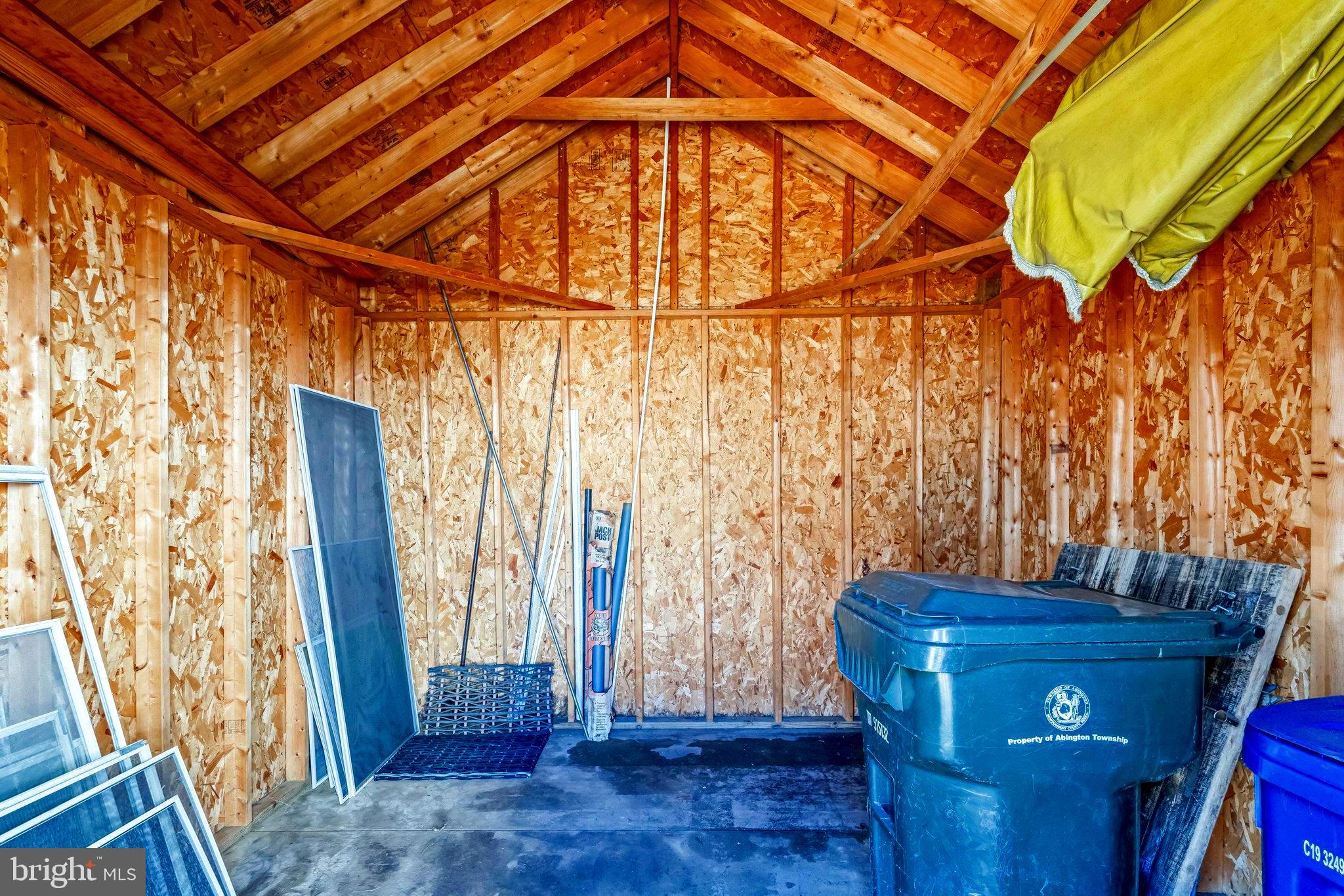 WILLOW GROVE - Residential