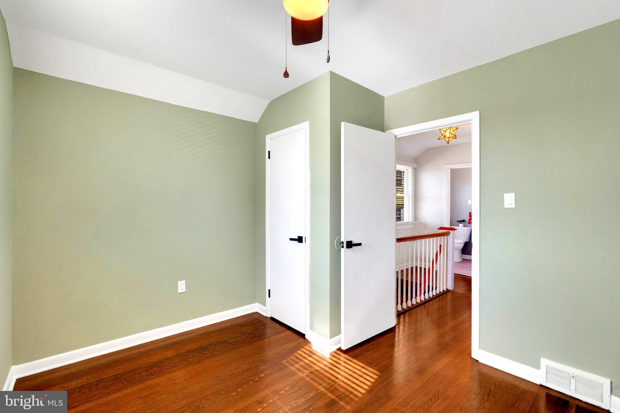 WILLOW GROVE - Residential