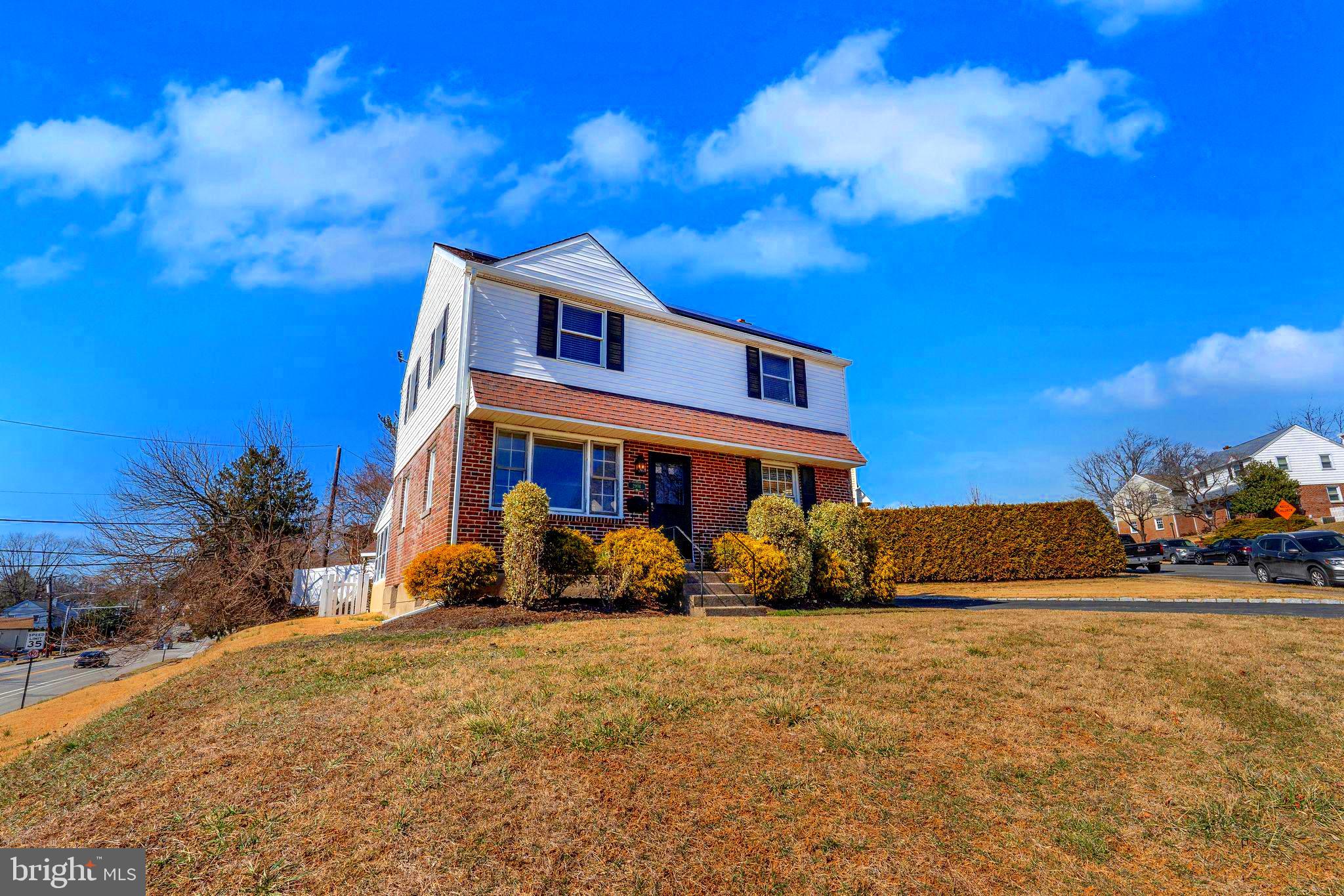 WILLOW GROVE - Residential