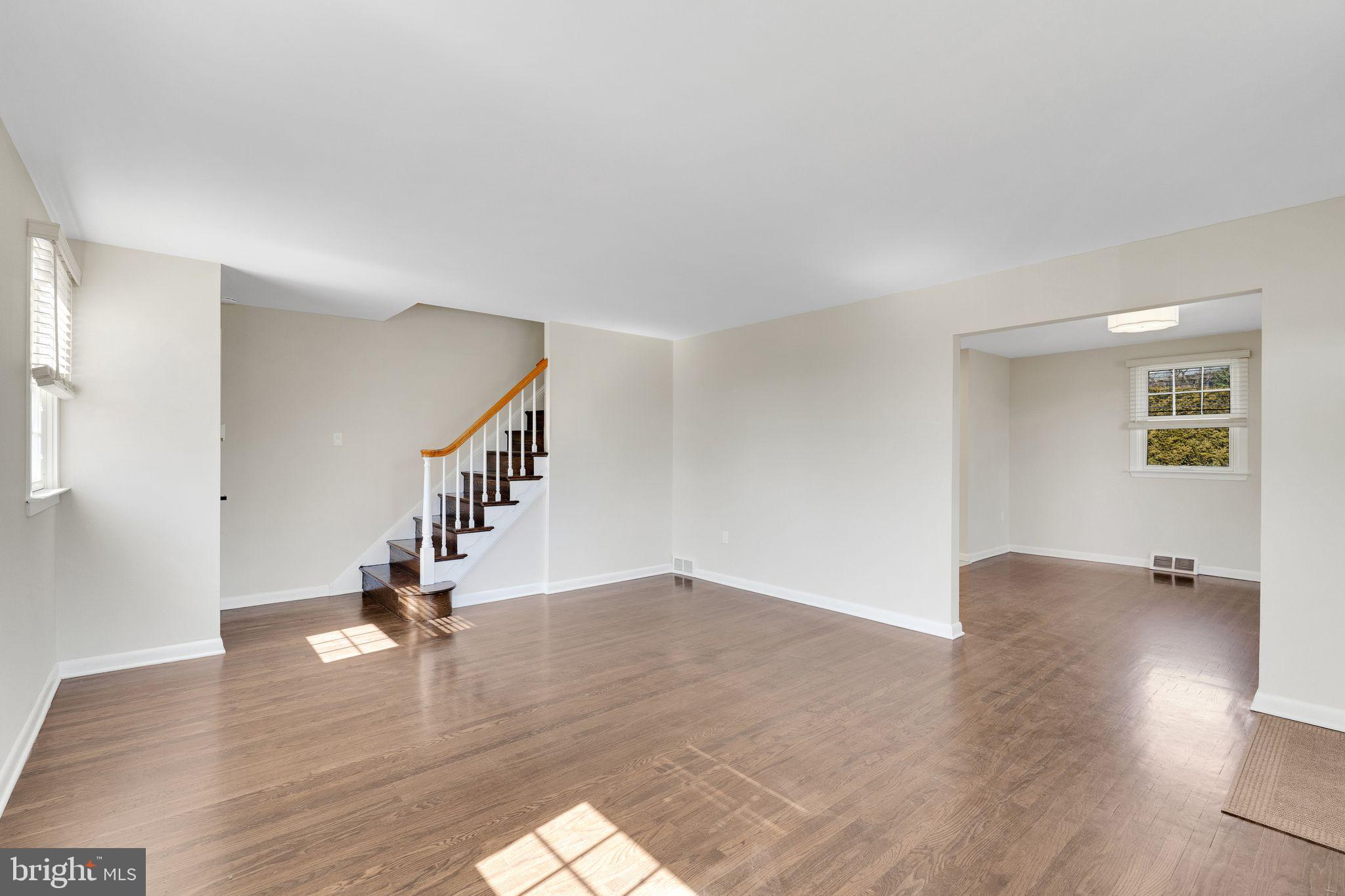 WILLOW GROVE - Residential