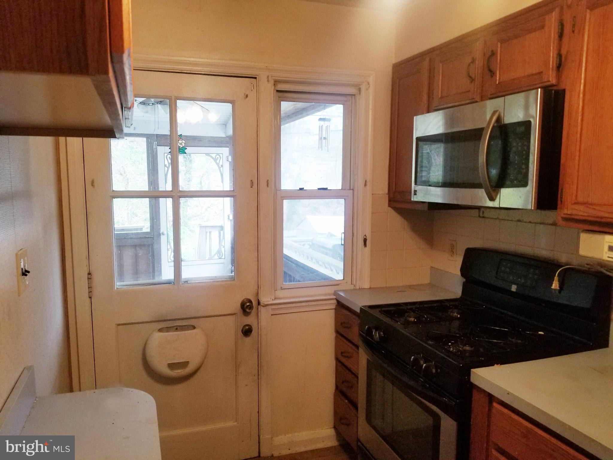 ARBOUR MANOR - Residential