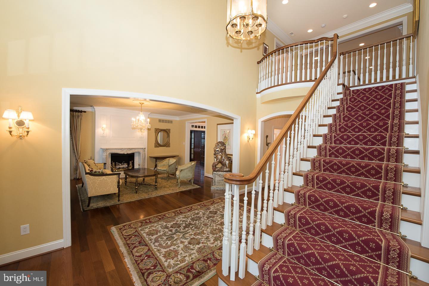 WHITEGATE - Residential