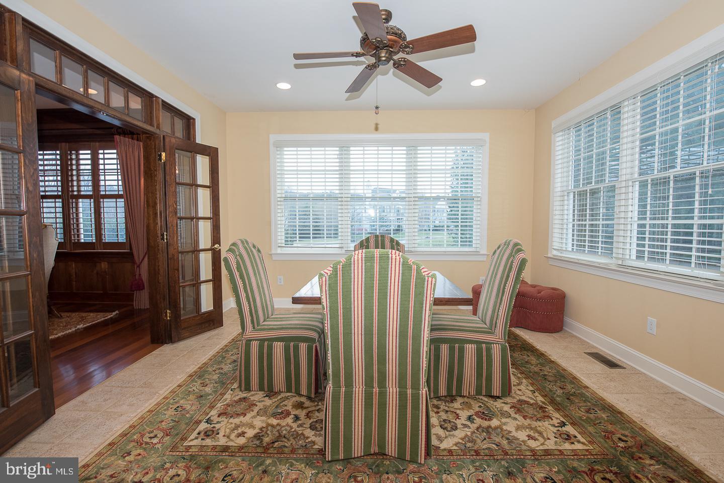 WHITEGATE - Residential