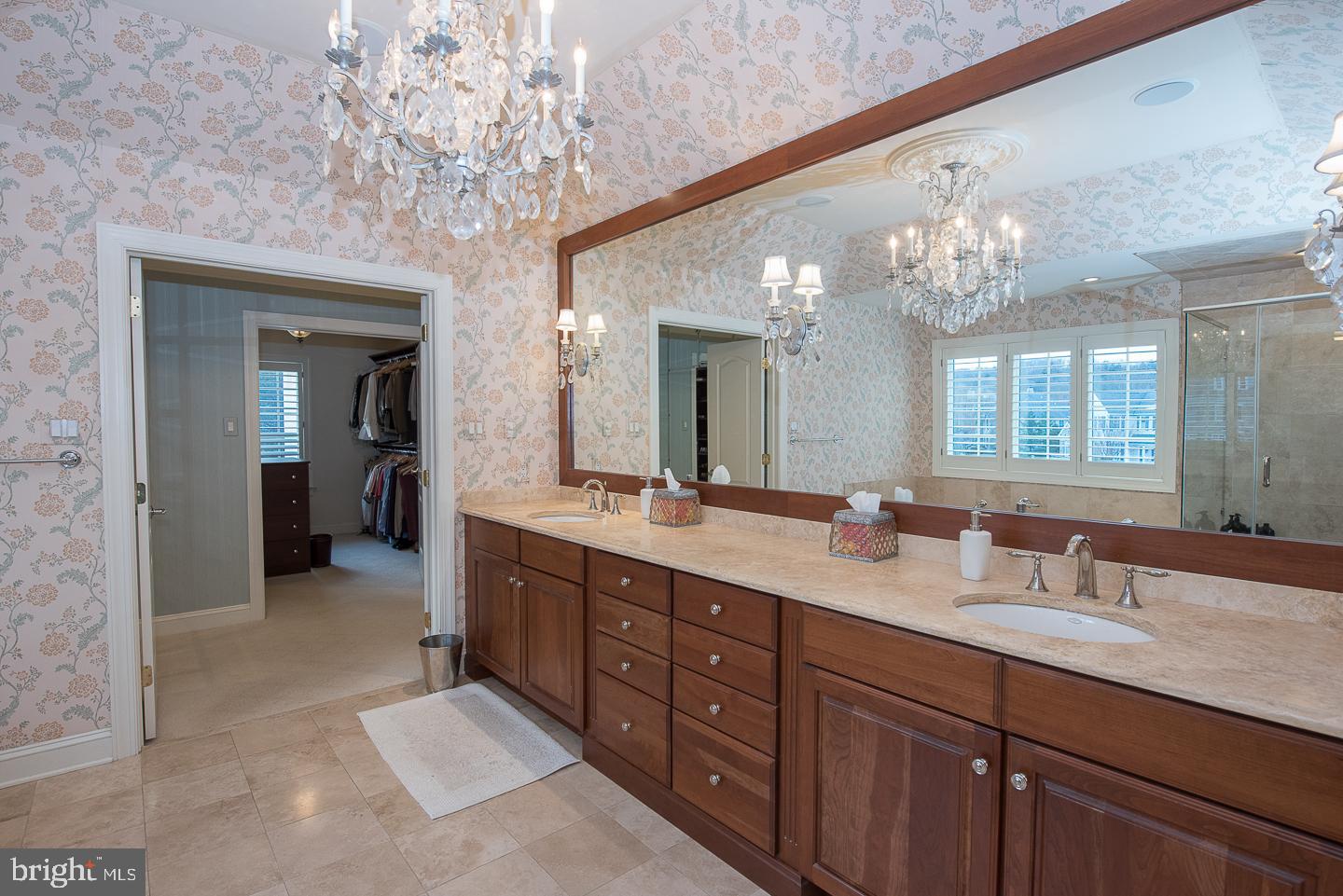 WHITEGATE - Residential