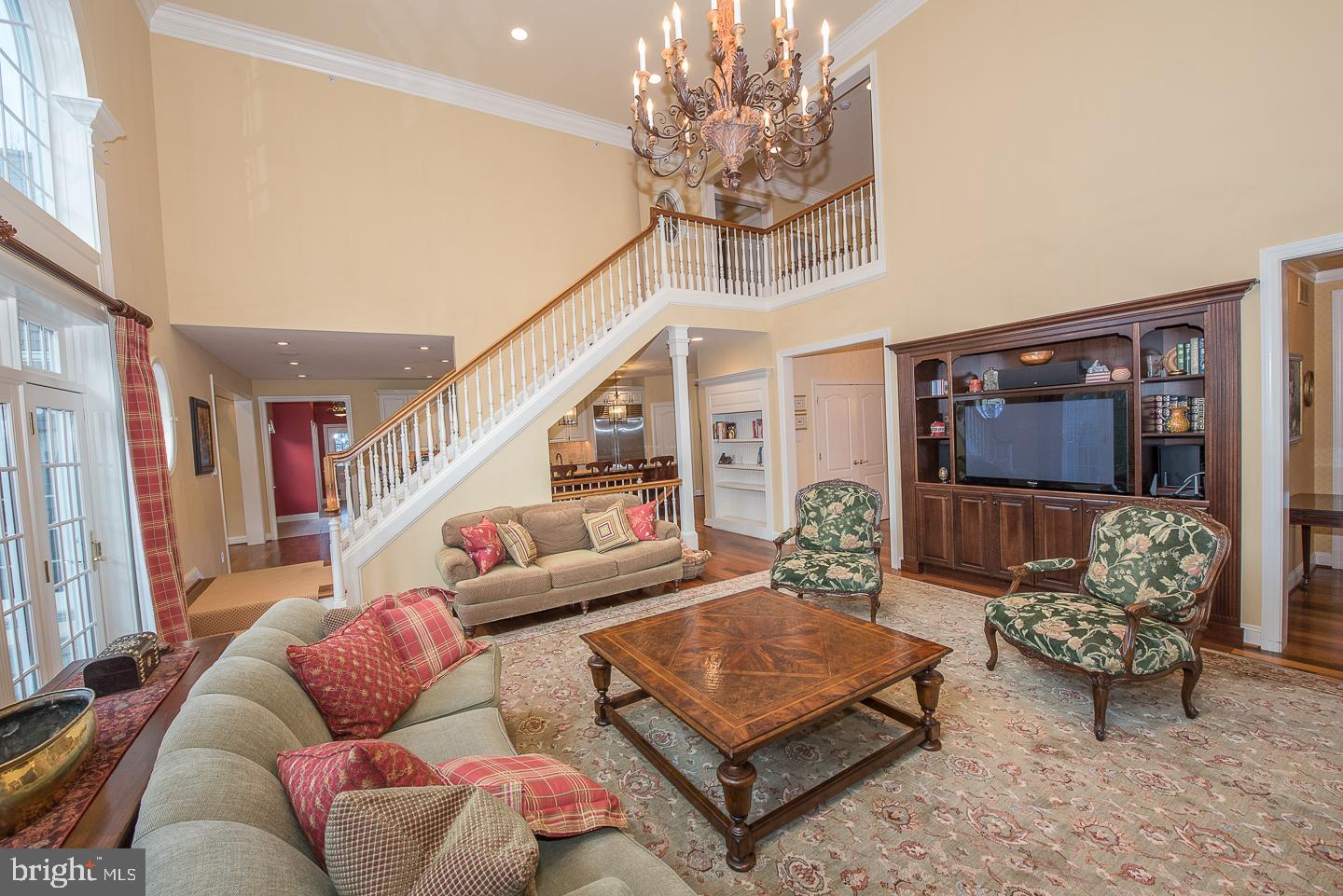 WHITEGATE - Residential