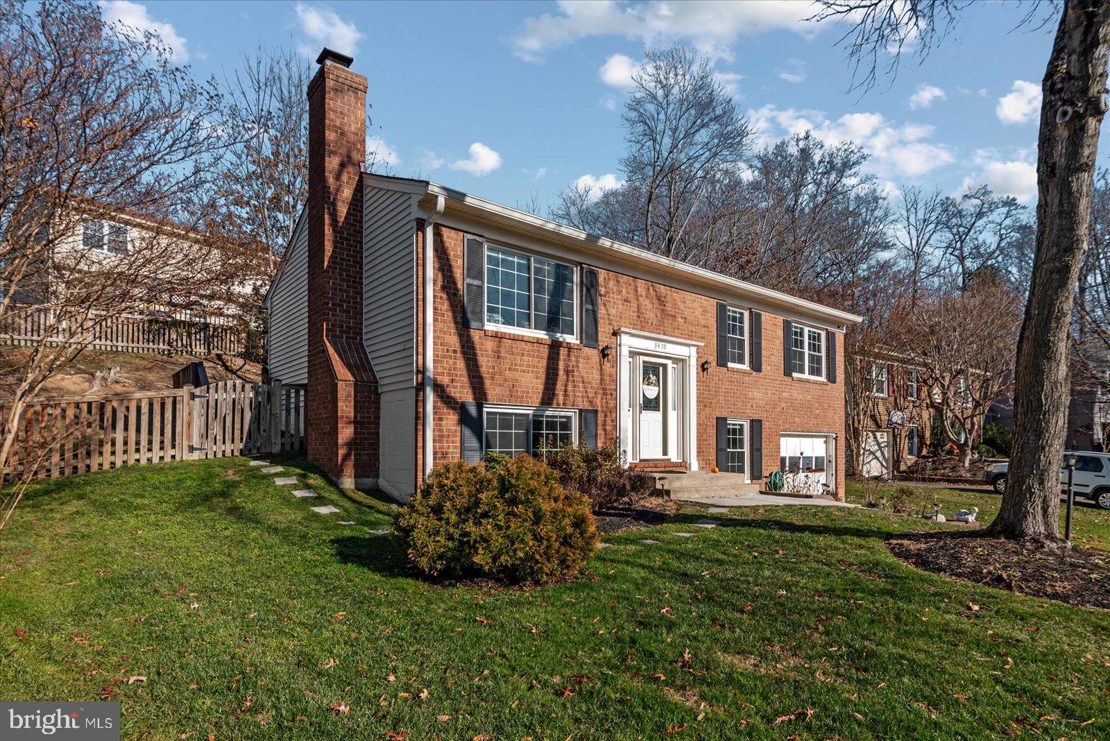 LAKE RIDGE - Residential