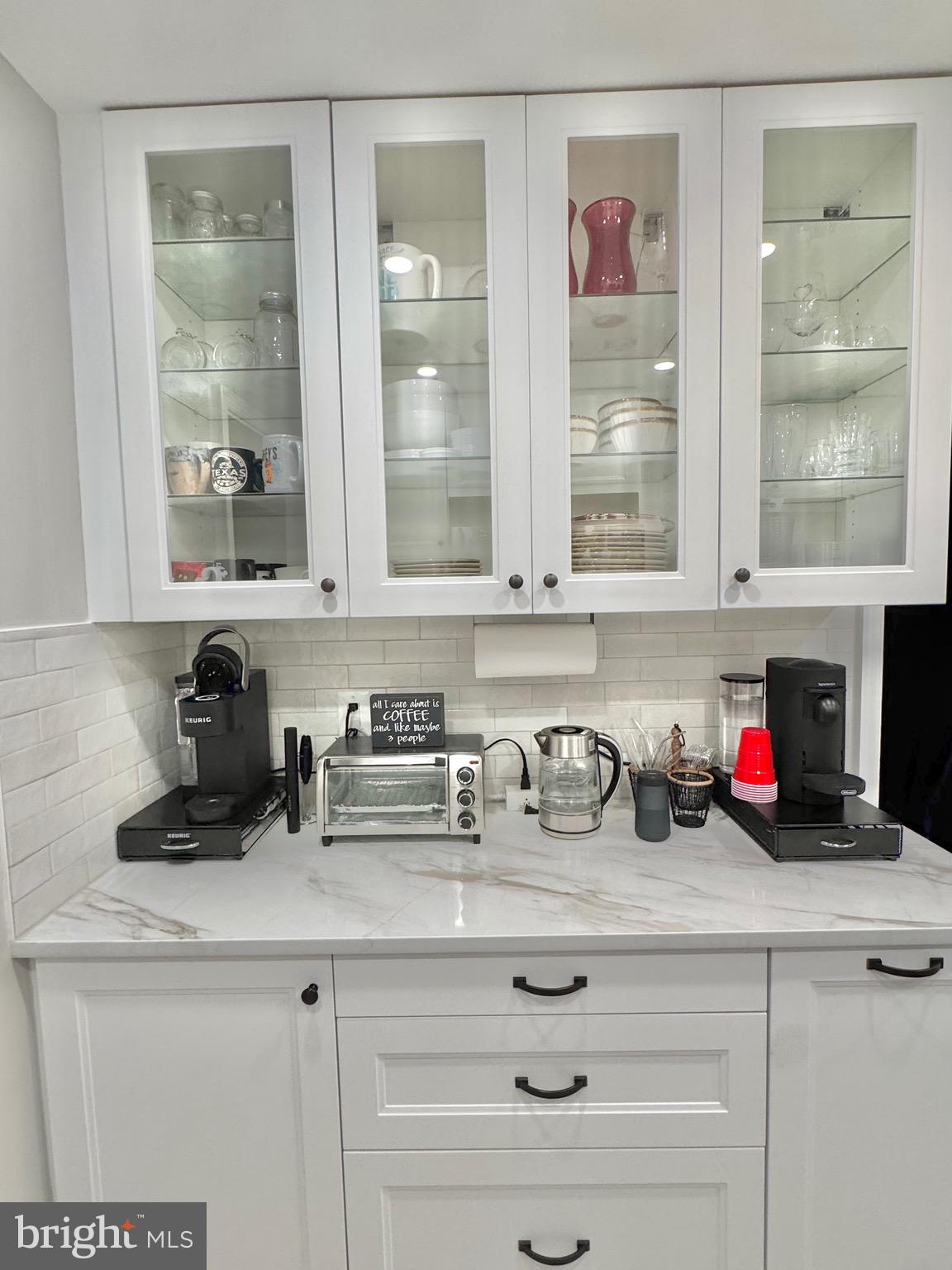 3470 LYON PARK COURT