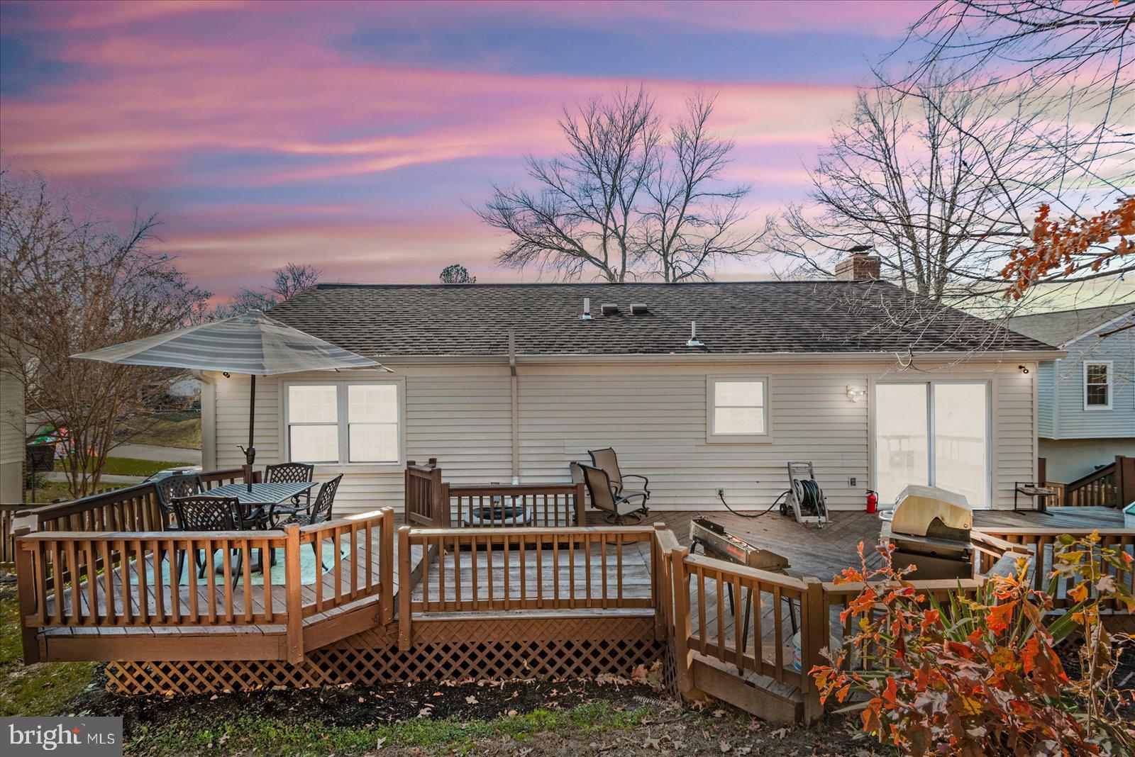 LAKE RIDGE - Residential