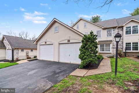 606 CRESTGATE PLACE MILLERSVILLE PA 17551