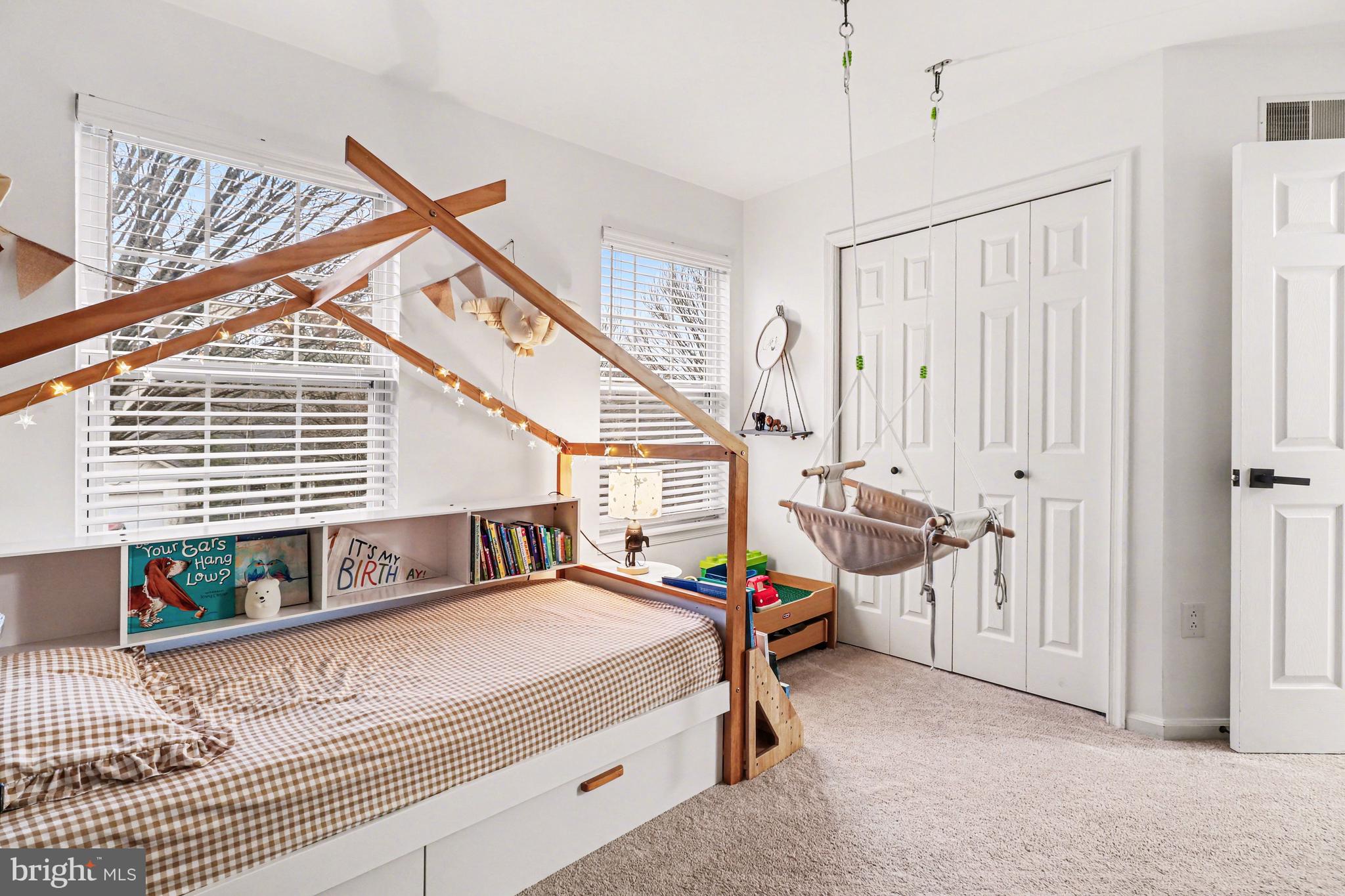 CROSSGATES - Residential