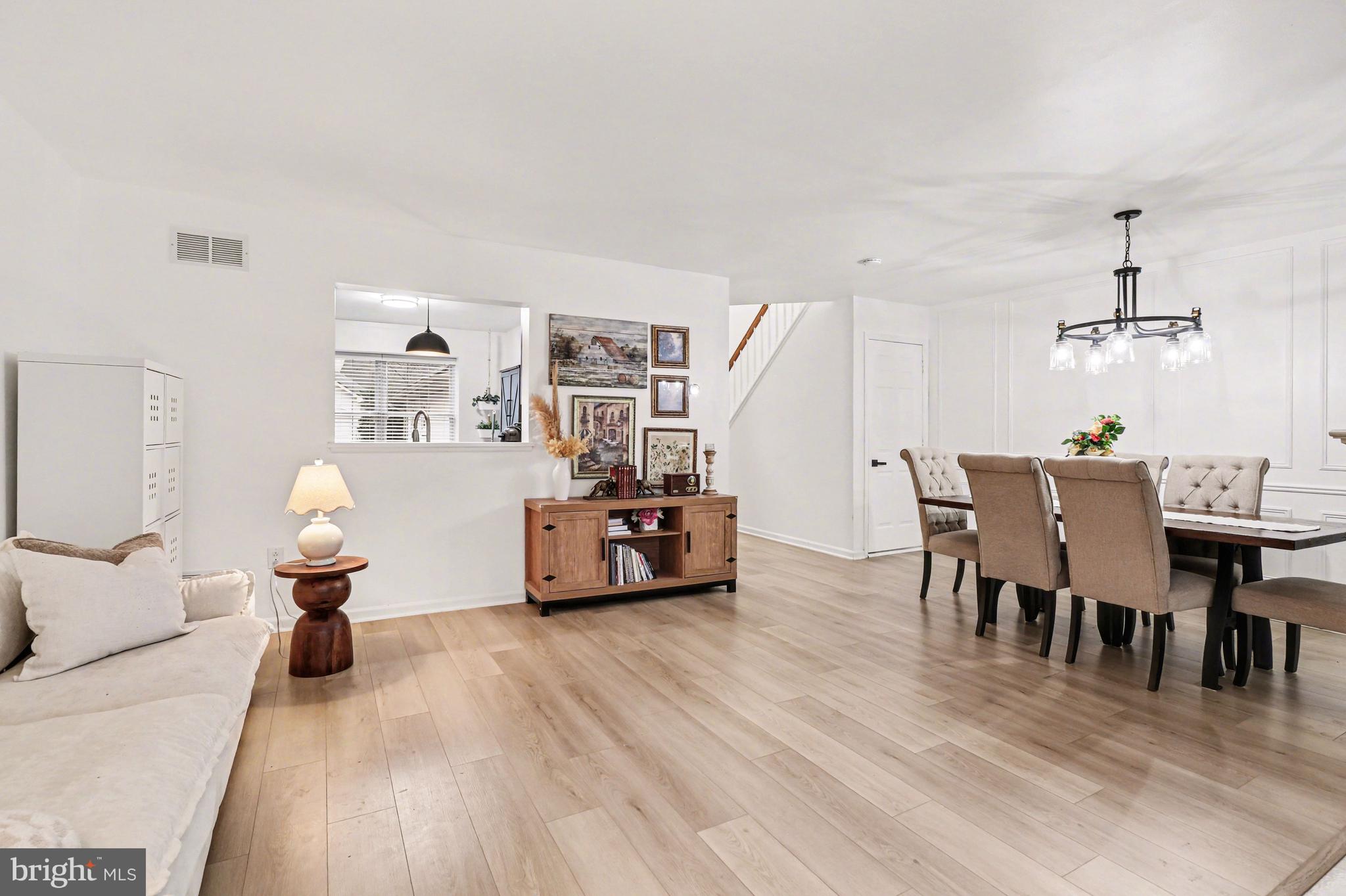 CROSSGATES - Residential