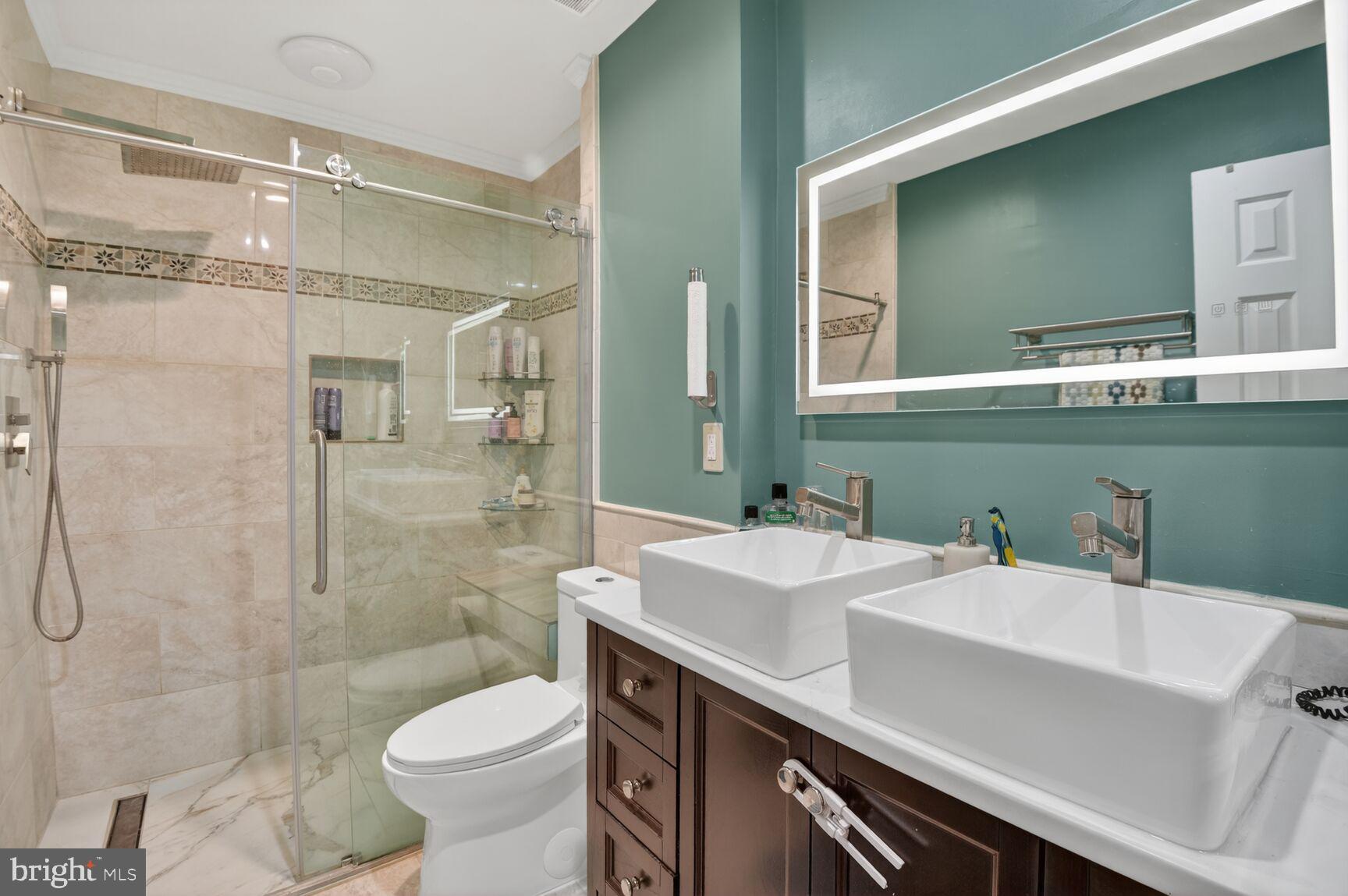 POTOMAC OUTSIDE - Residential Lease