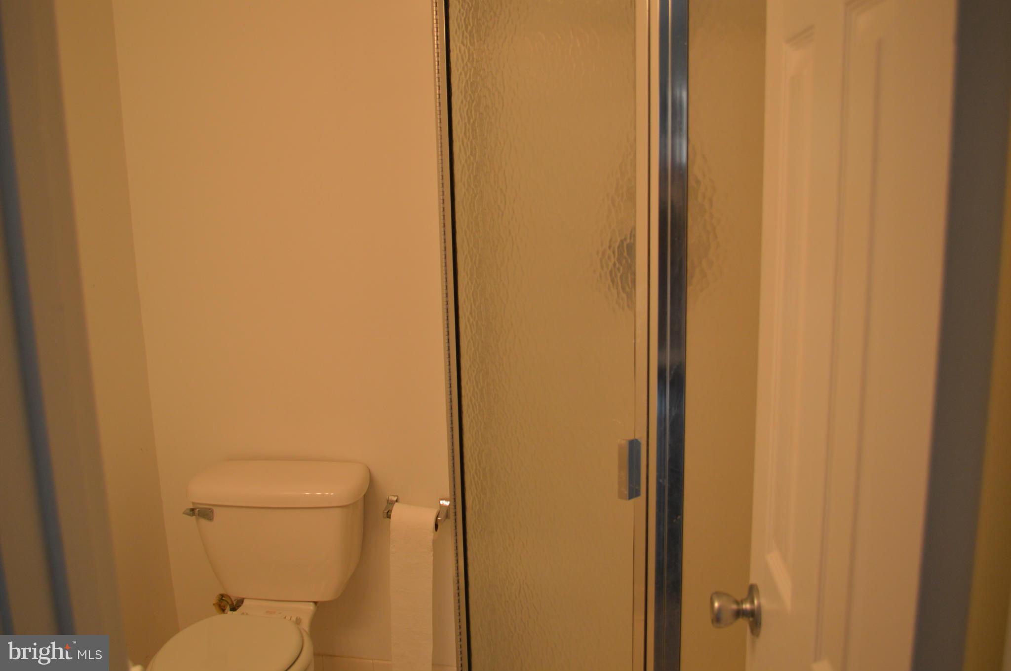 HIGHLAND MEWS - Residential Lease