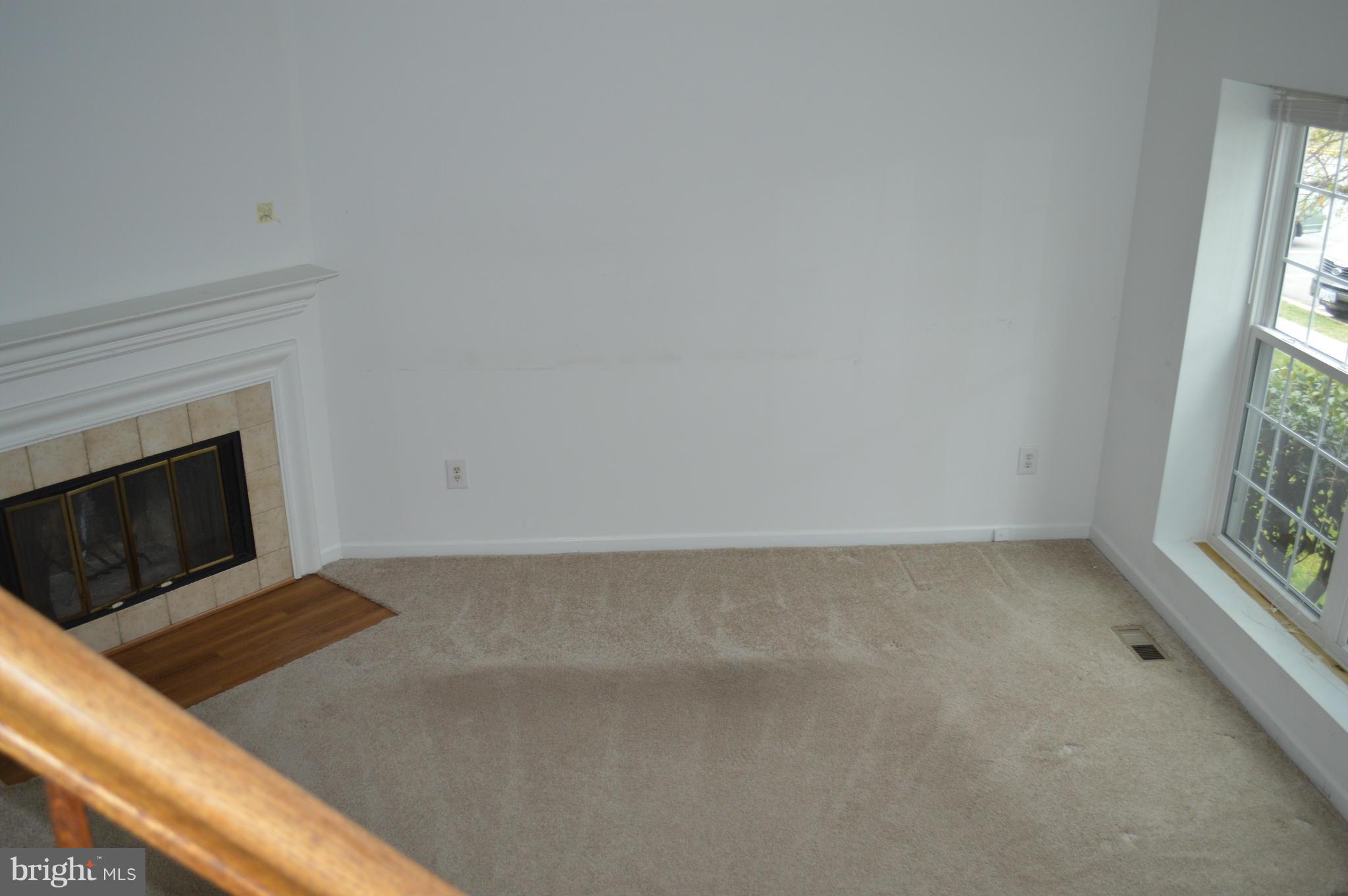 HIGHLAND MEWS - Residential Lease