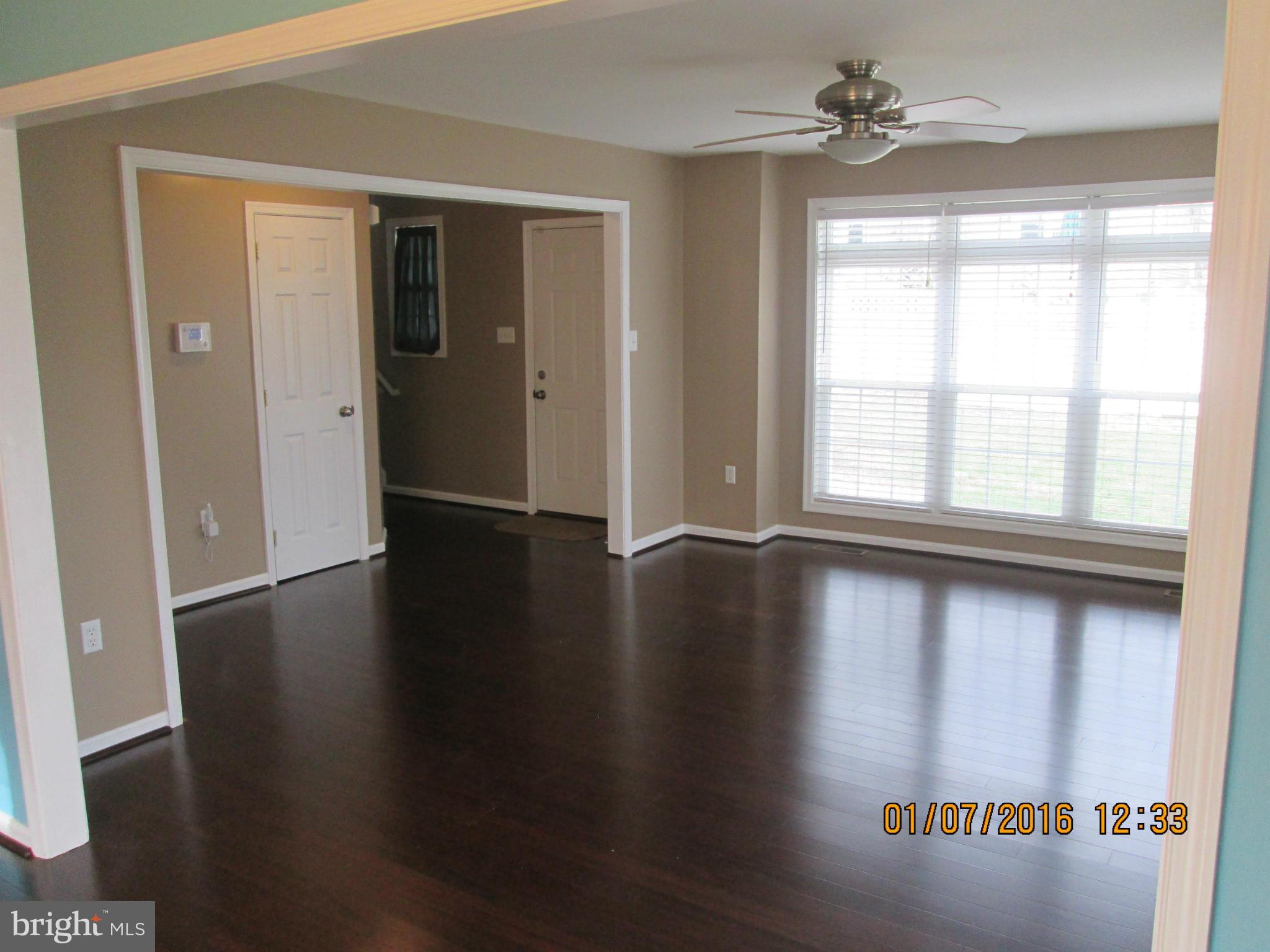 LONG BEACH - Residential