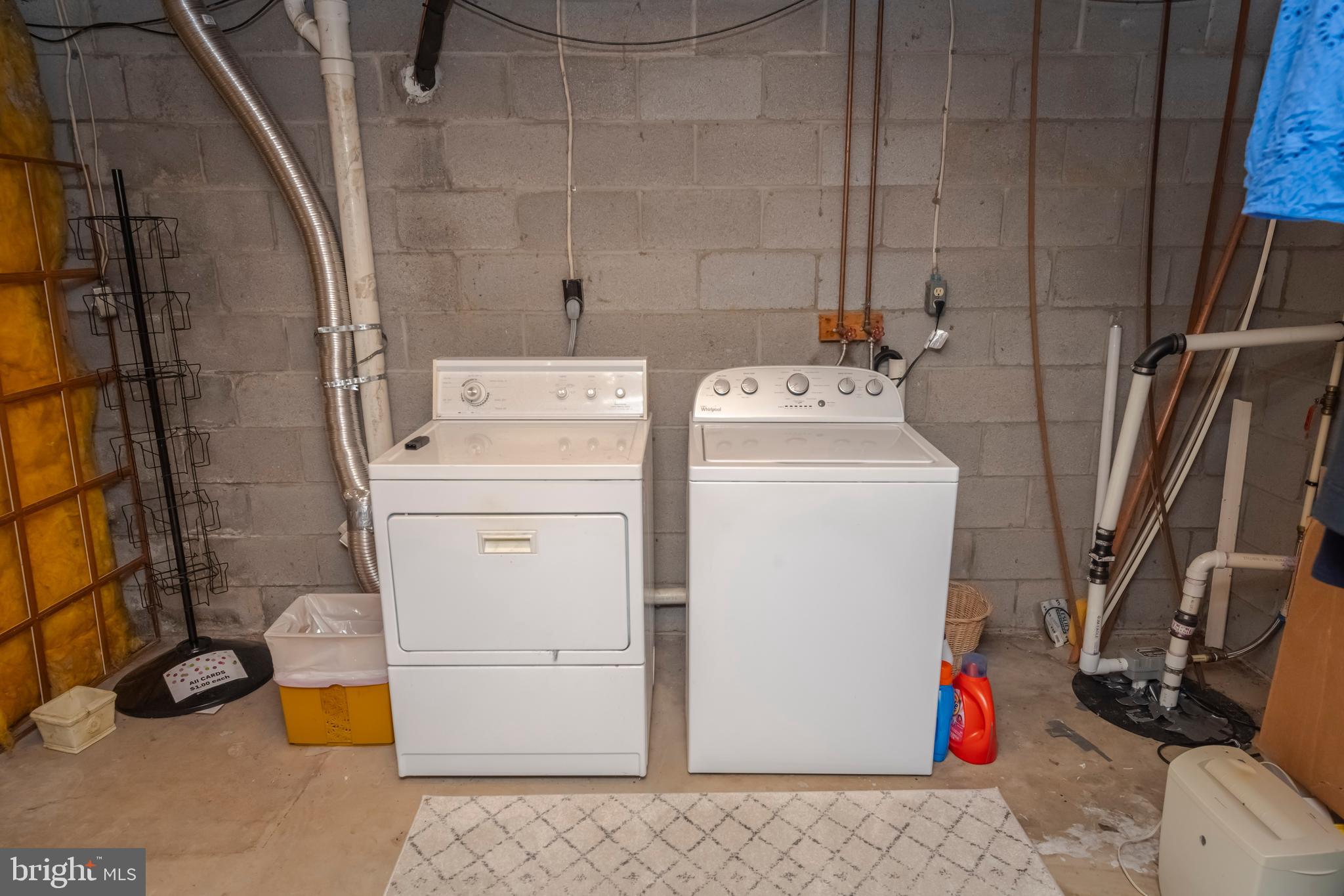 FAIRWIND FARMS - Residential