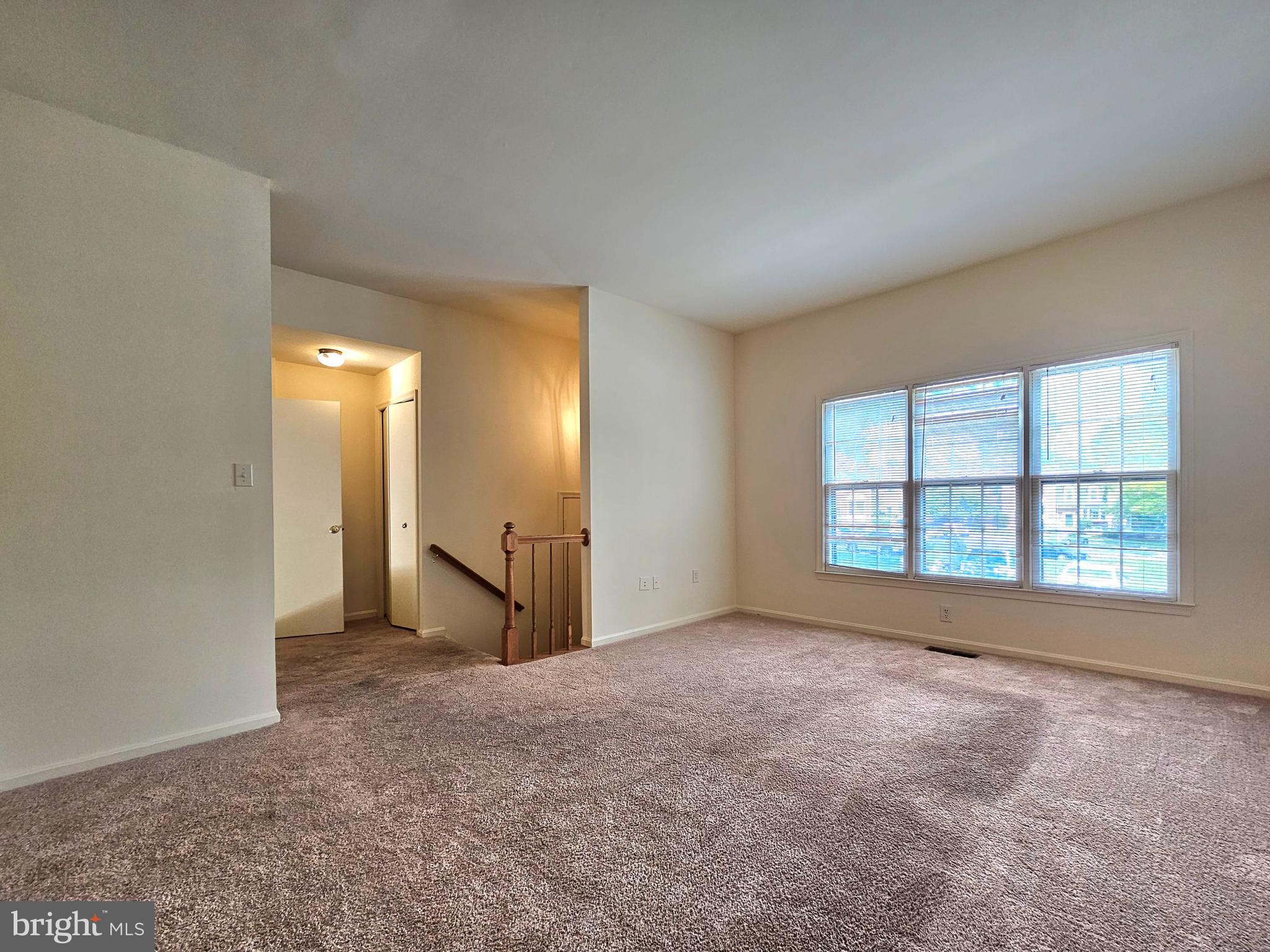 KINGS PARK WEST - Residential Lease