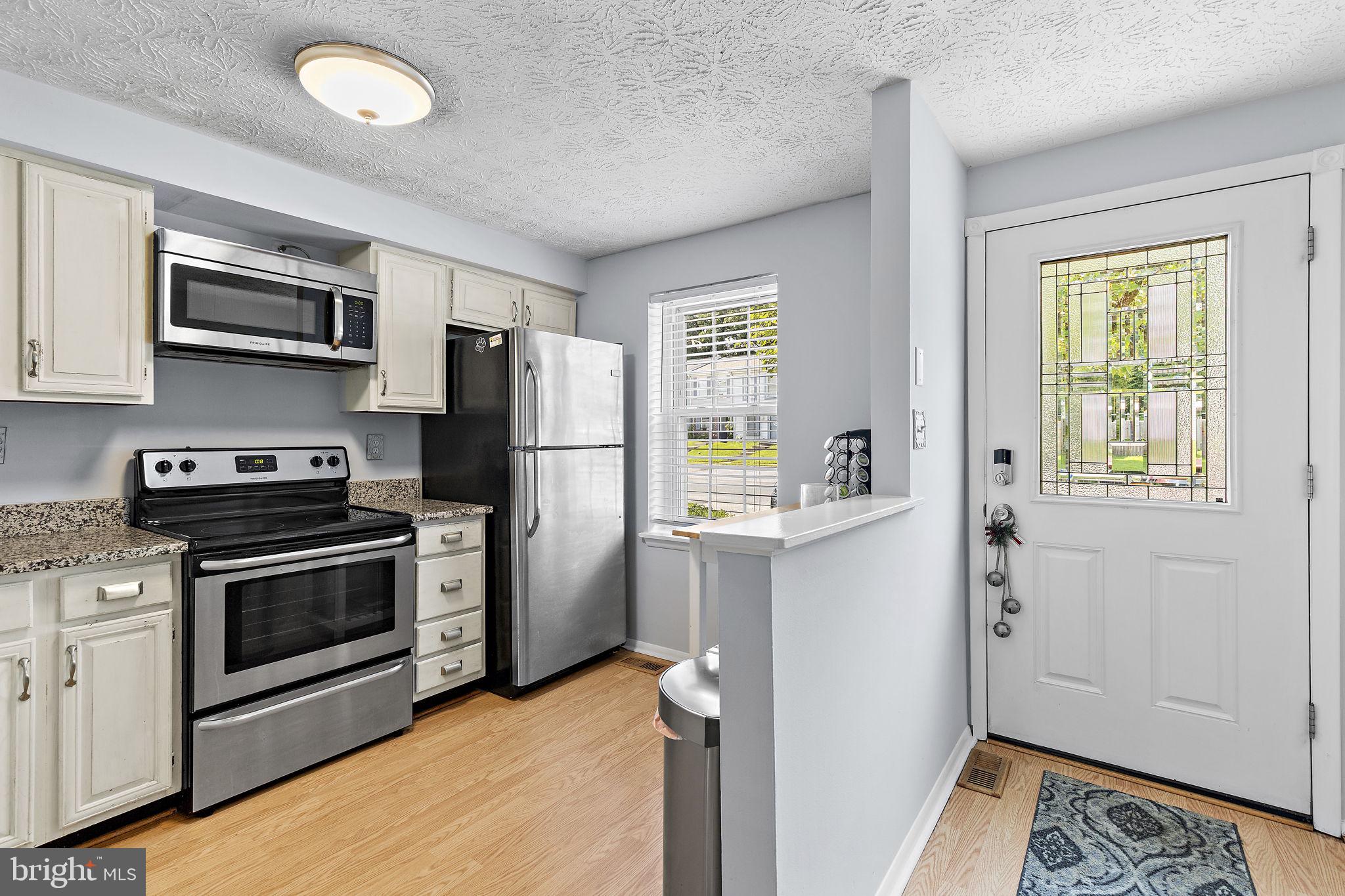 3 STILLWOOD CIRCLE