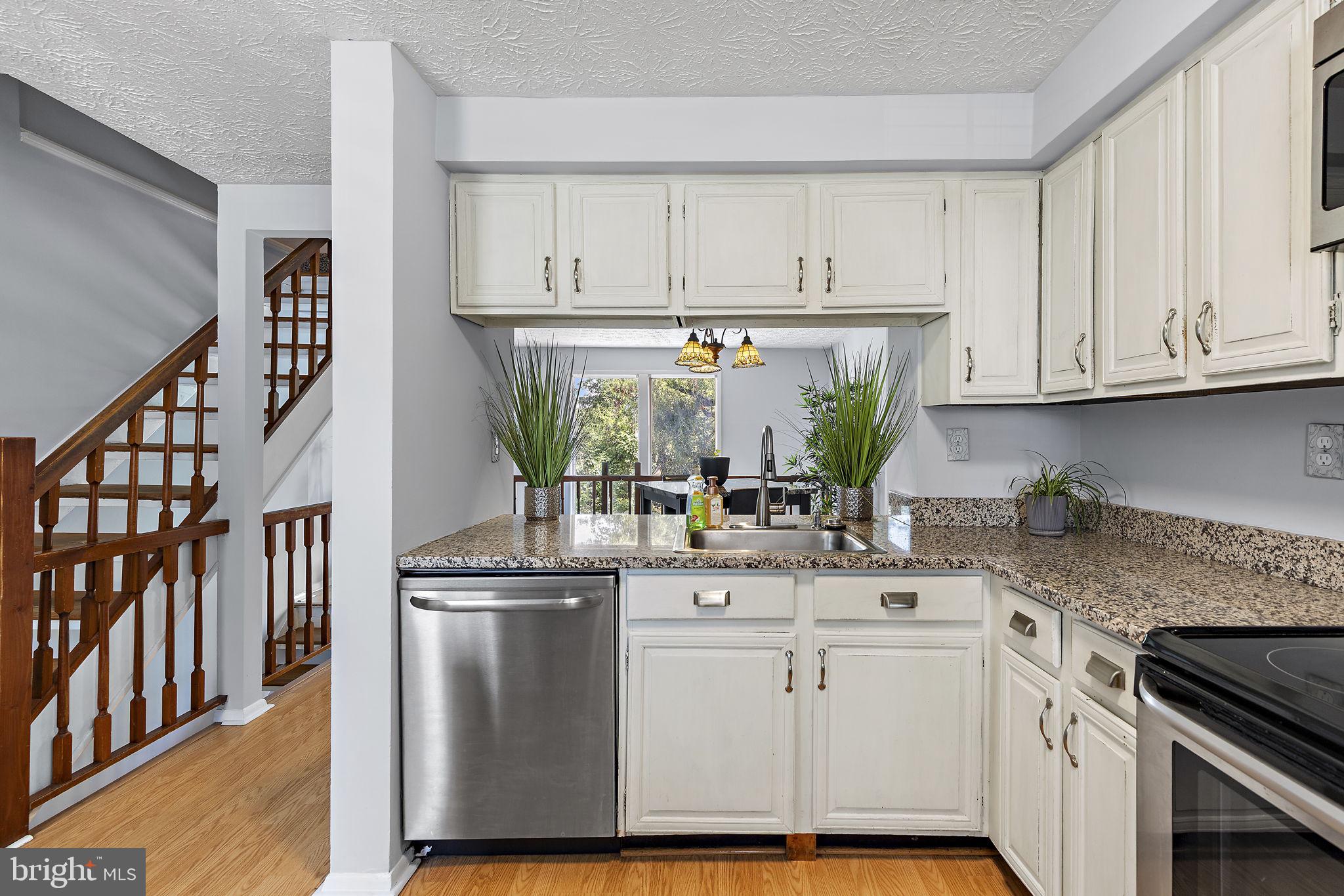 3 STILLWOOD CIRCLE