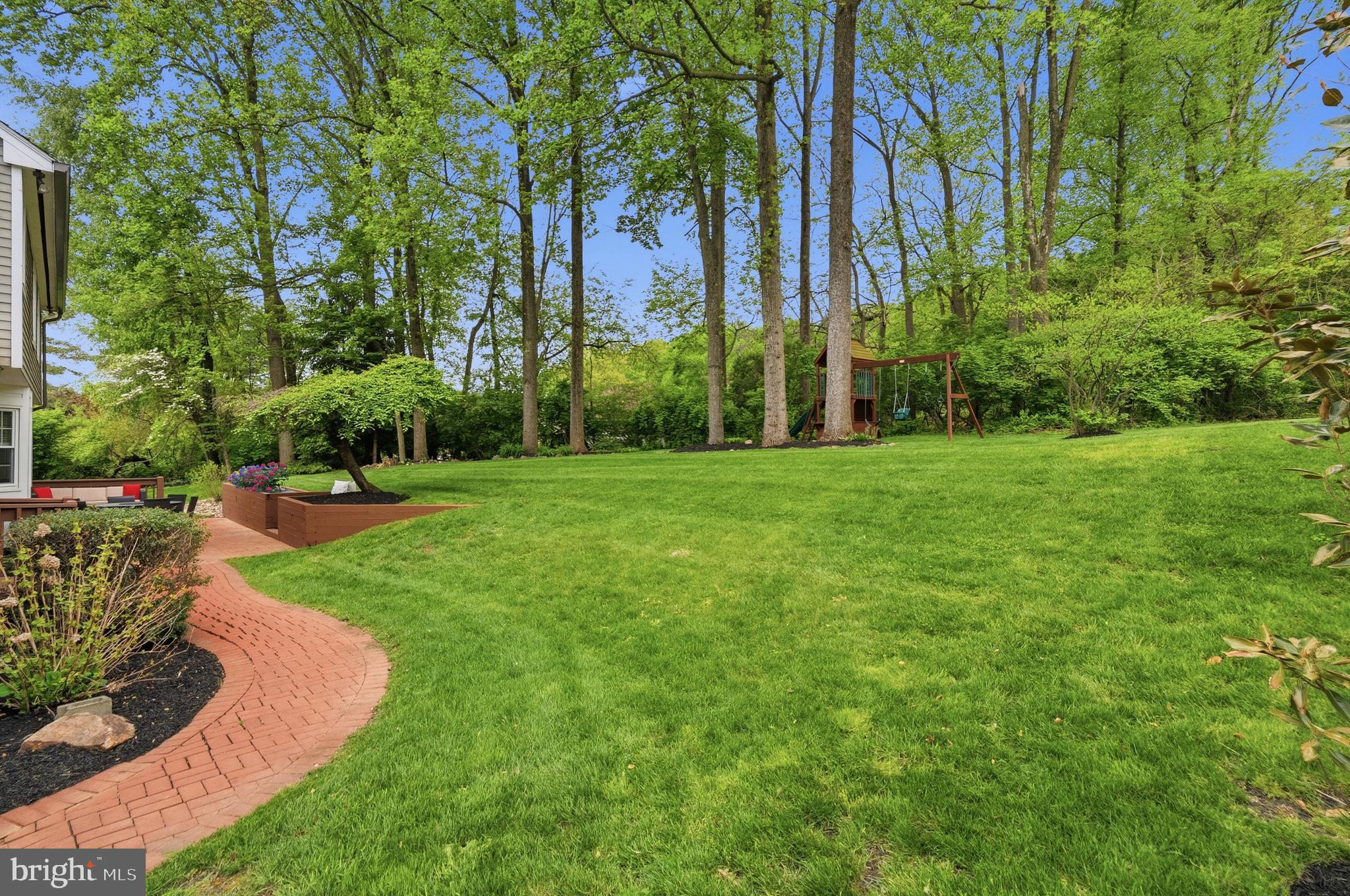 SOMERSET LAKE - Residential