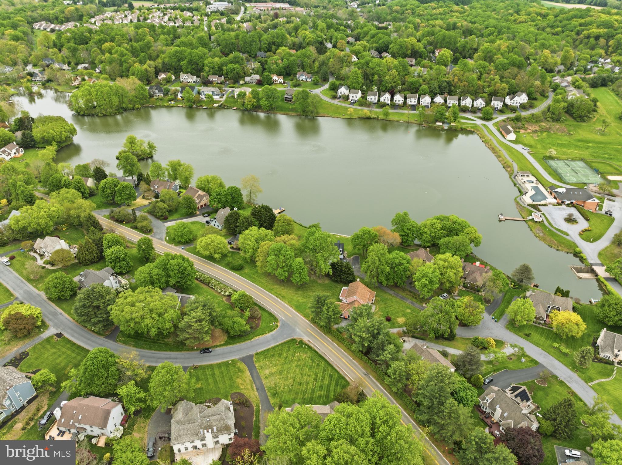 SOMERSET LAKE - Residential