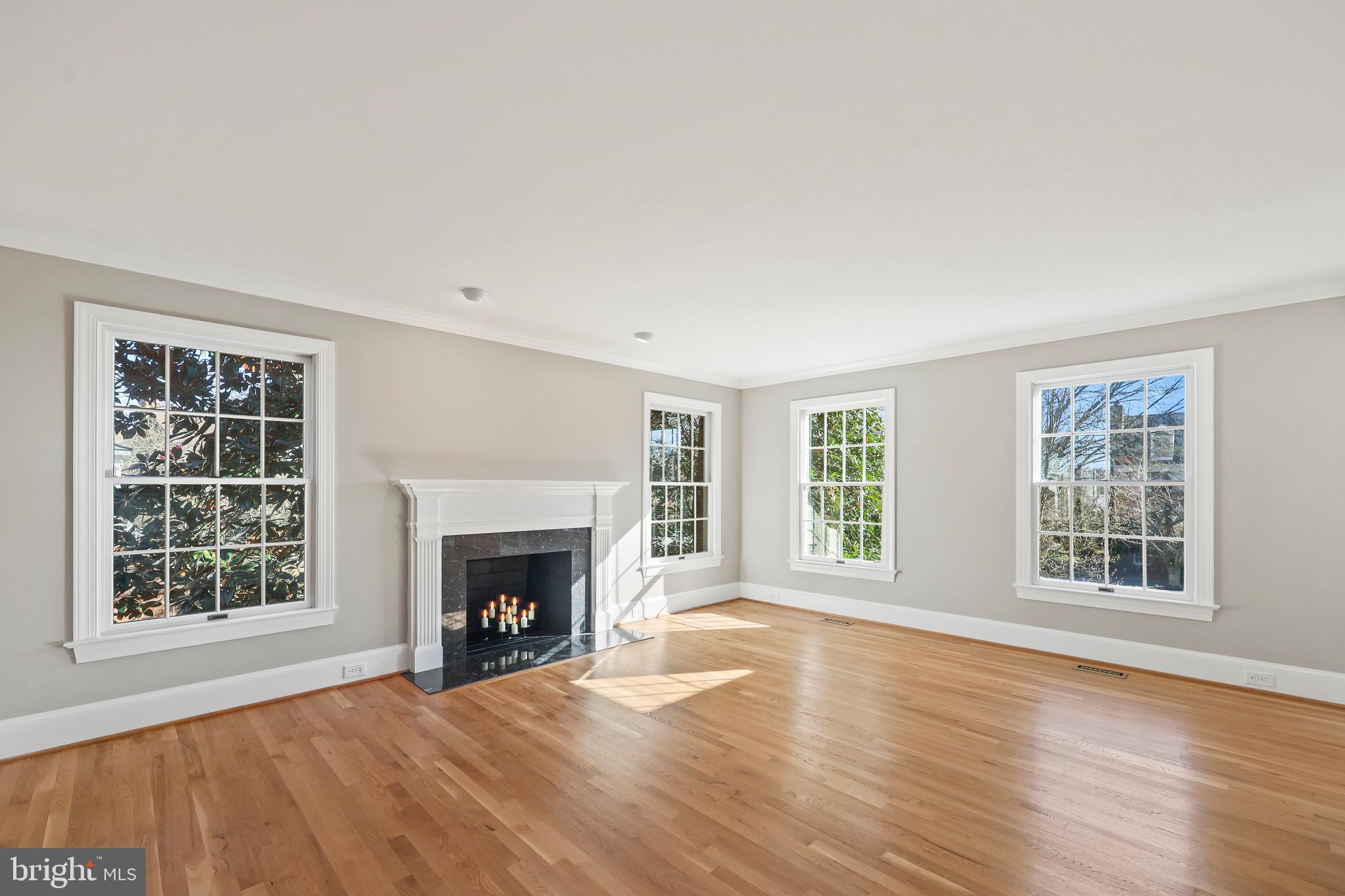 OXFORD - Residential