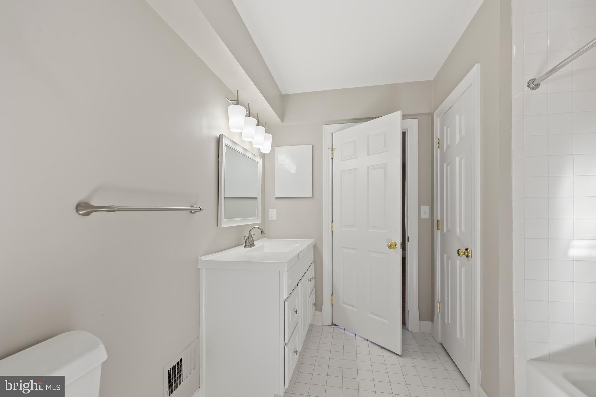 OXFORD - Residential