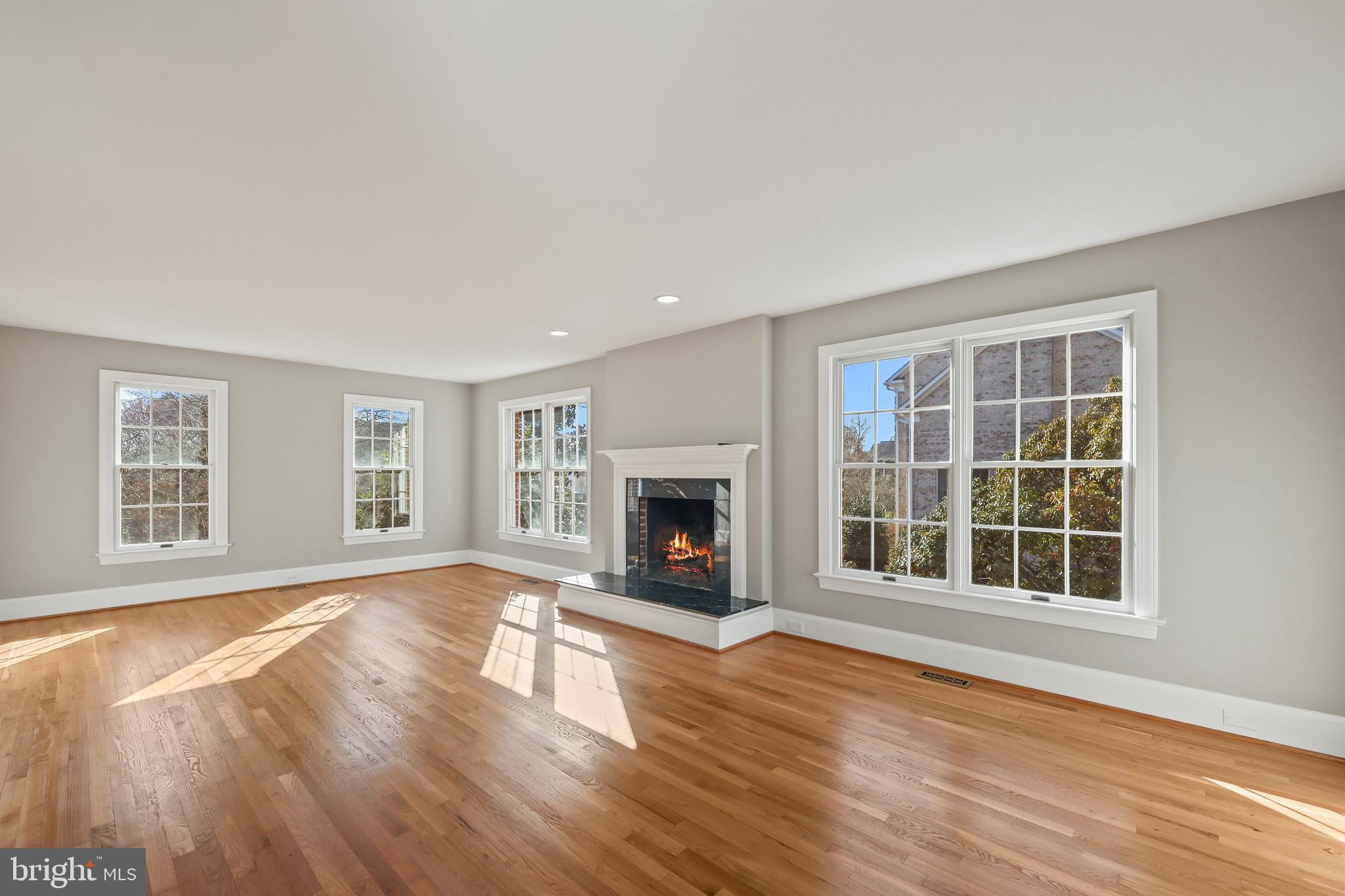 OXFORD - Residential