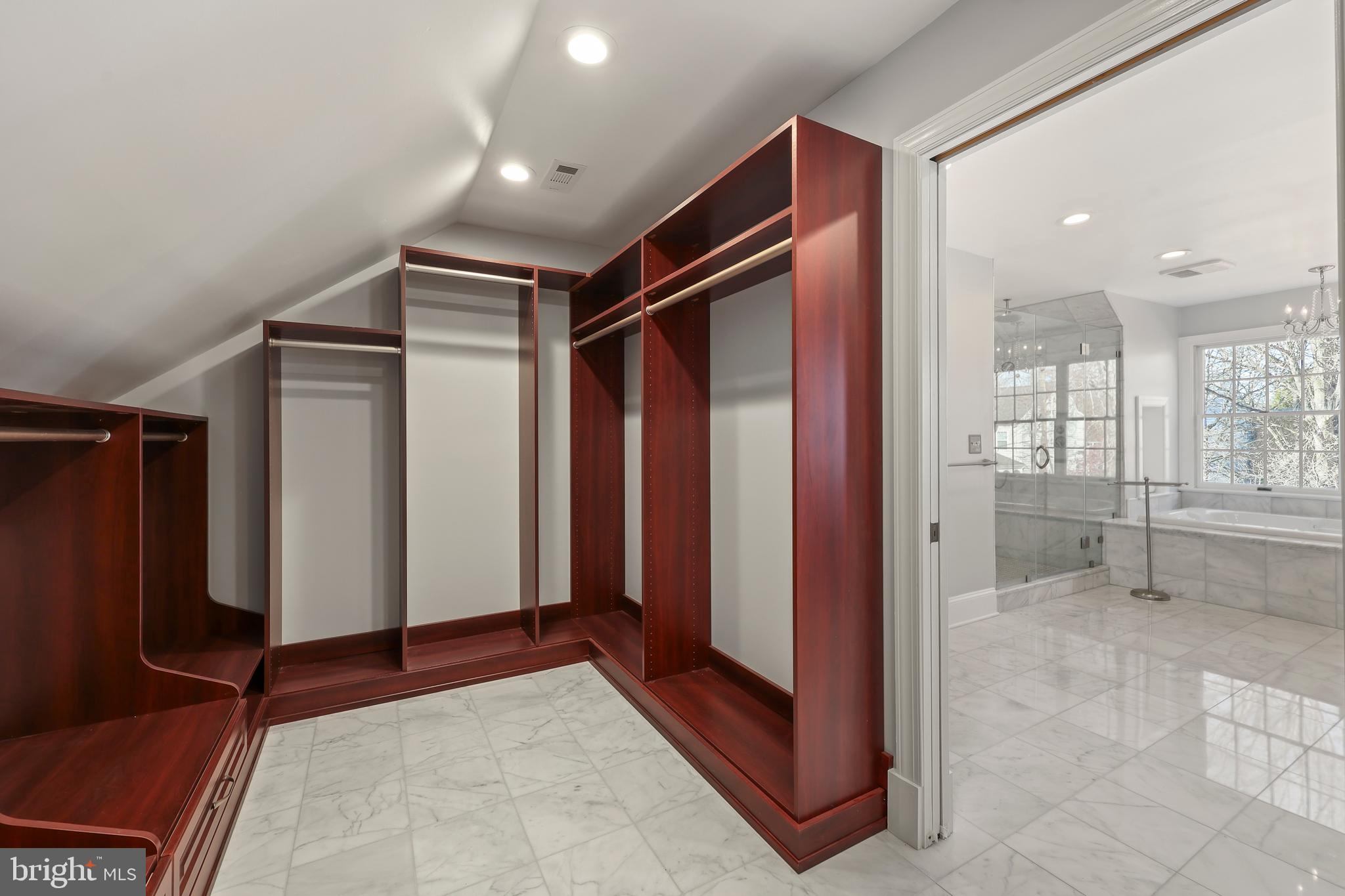 OXFORD - Residential