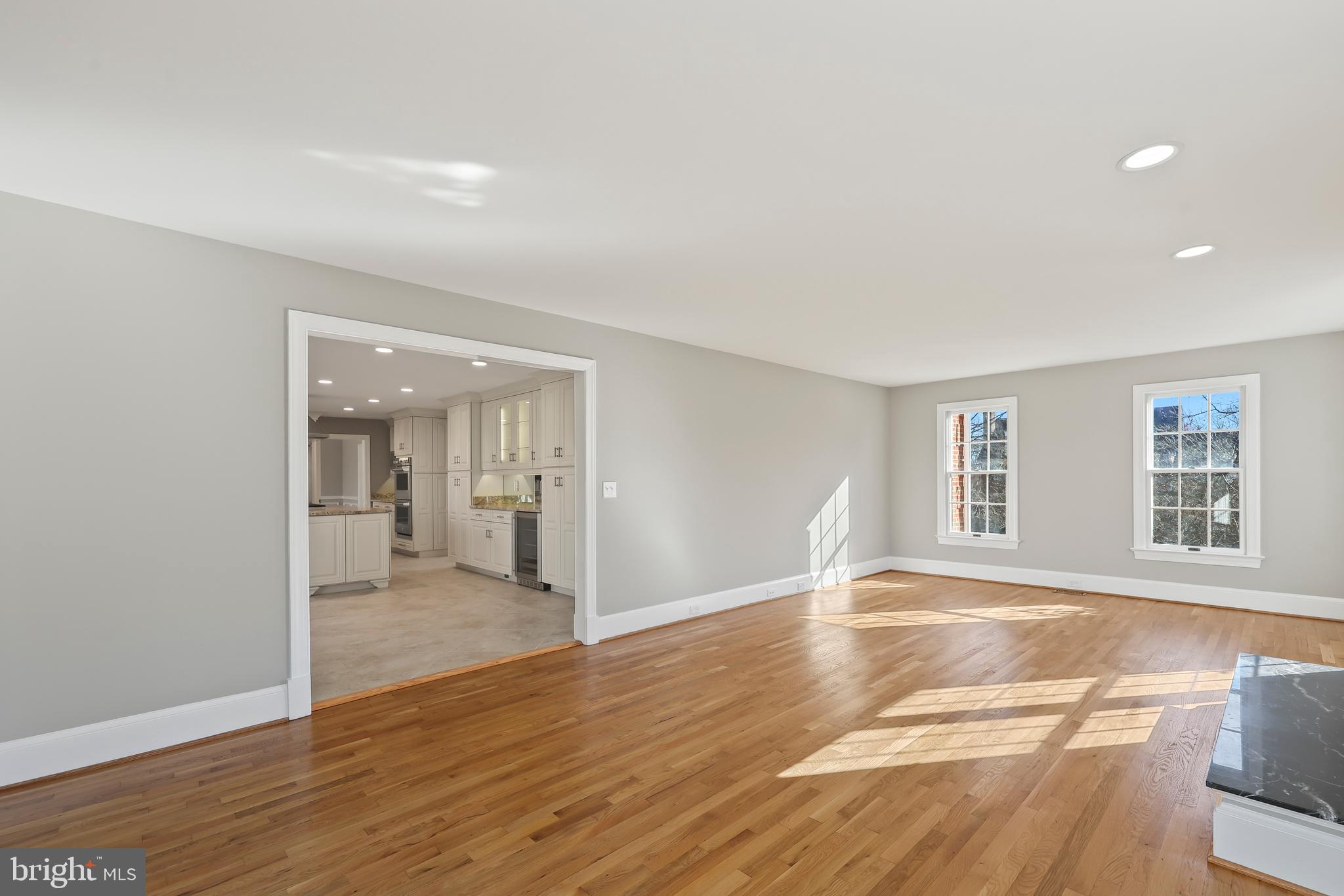 OXFORD - Residential