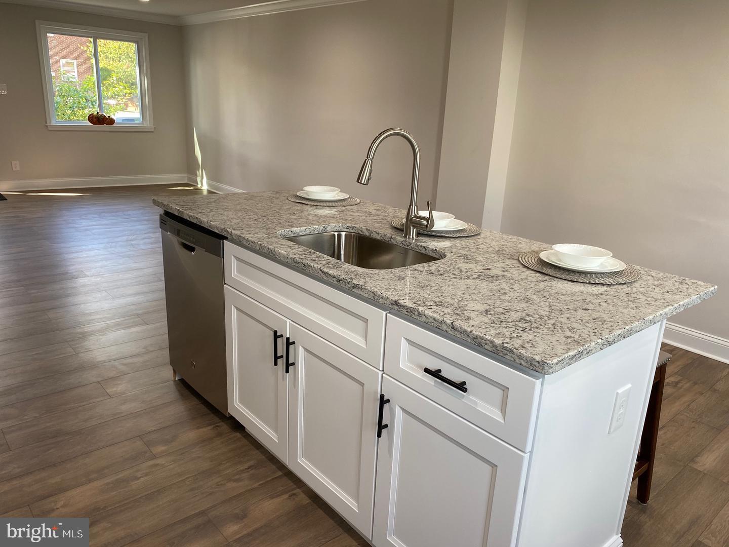 DELMAR VILLAGE - Residential Lease